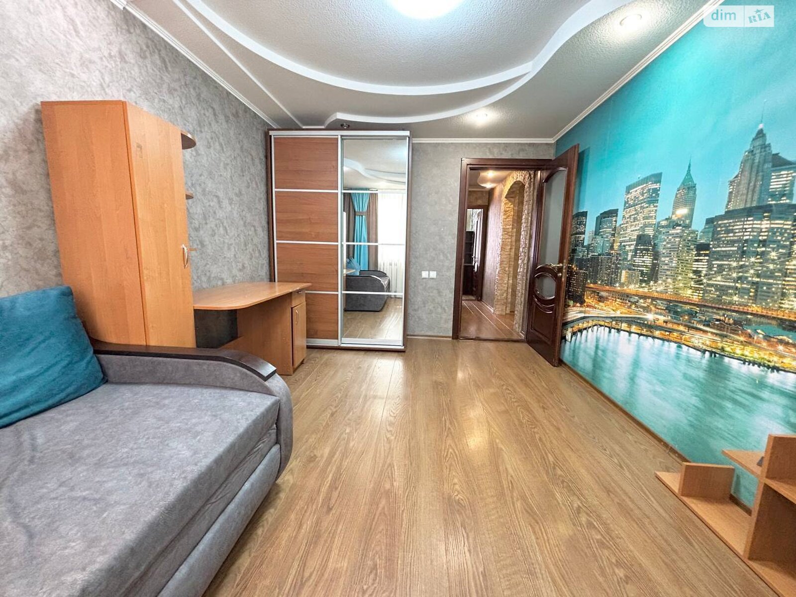 Продаж чотирикімнатної квартири в Дніпрі, на вул. Савкіна 6, район Червоний Камінь фото 1 Продаж чотирикімнатної квартири в Дніпрі, на вул. Савкіна 6, район Червоний Камінь фото 1