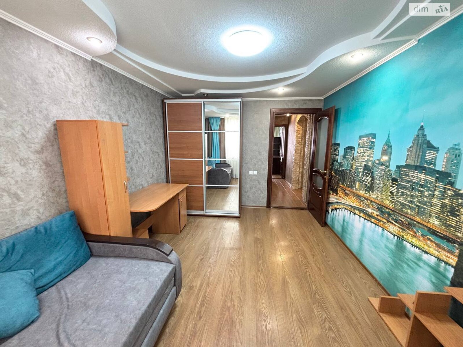 Продаж чотирикімнатної квартири в Дніпрі, на вул. Савкіна 6, район Червоний Камінь фото 1 Продаж чотирикімнатної квартири в Дніпрі, на вул. Савкіна 6, район Червоний Камінь фото 1