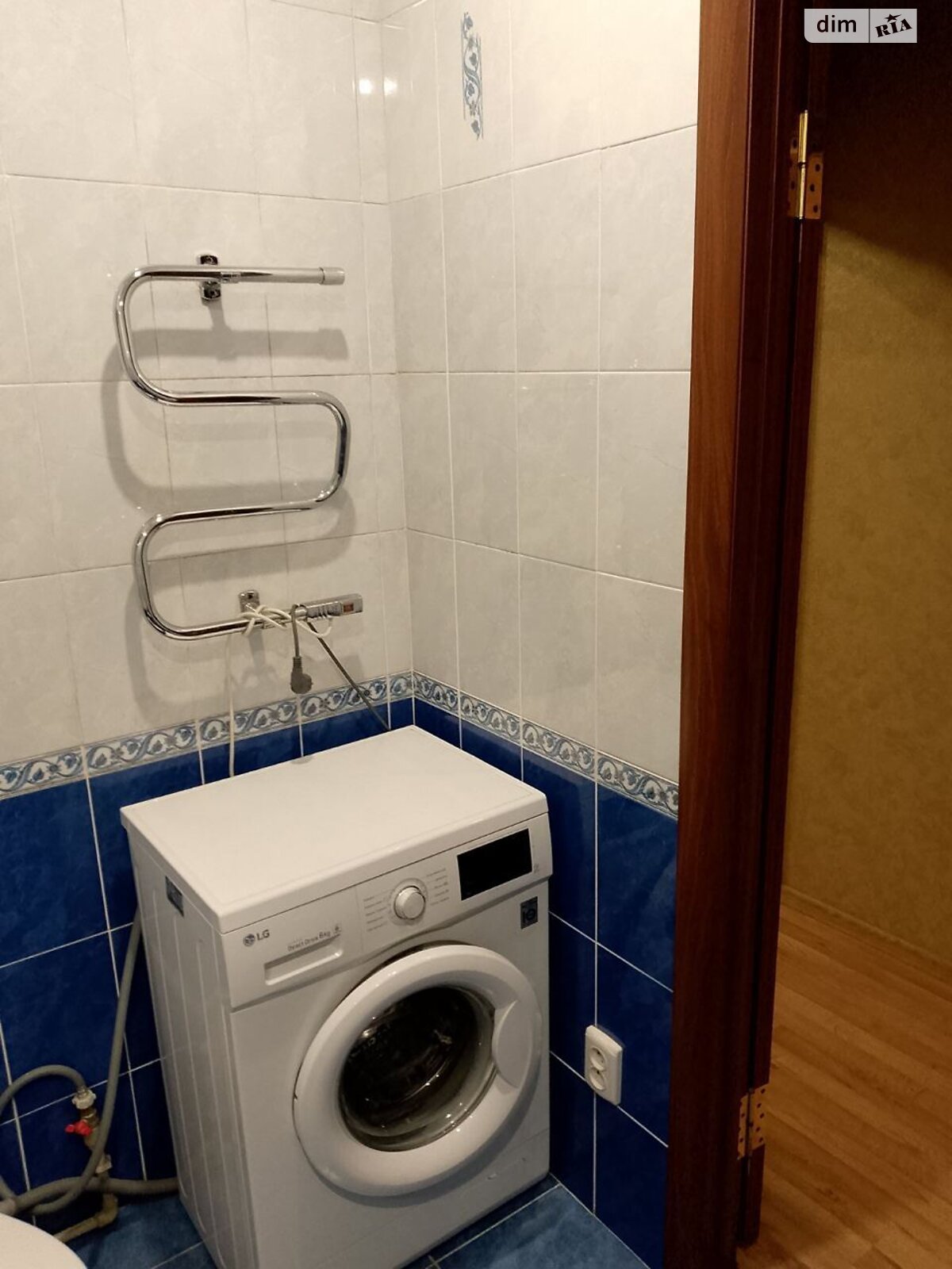 Продажа однокомнатной квартиры в Днепре, на ул. Трофимовых Братьев 24А, район Красный Камень фото 1 Продажа однокомнатной квартиры в Днепре, на ул. Трофимовых Братьев 24А, район Красный Камень фото 1