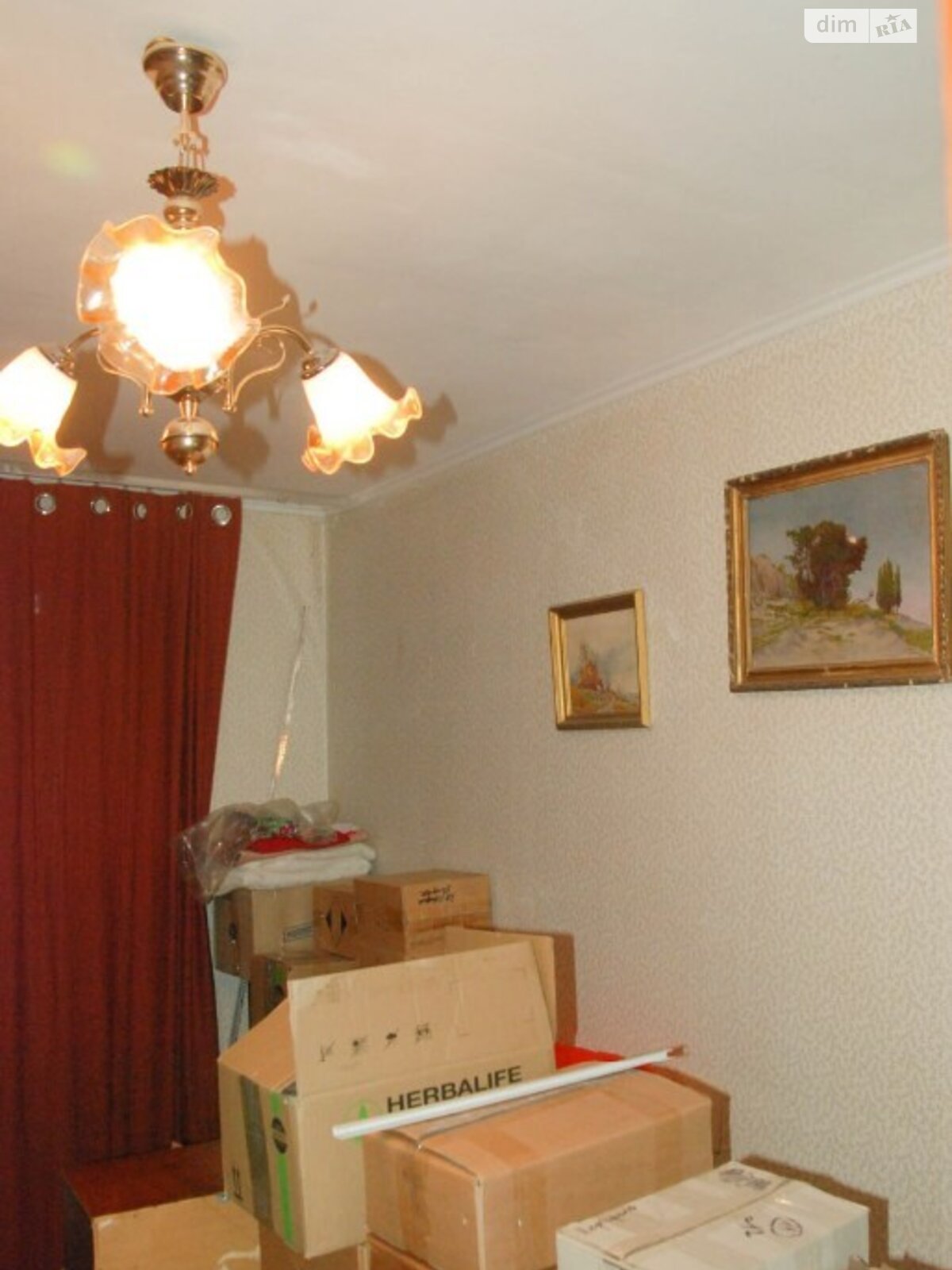 Продаж трикімнатної квартири в Дніпрі, на мас. Червоний Камінь, район Червоний Камінь фото 1