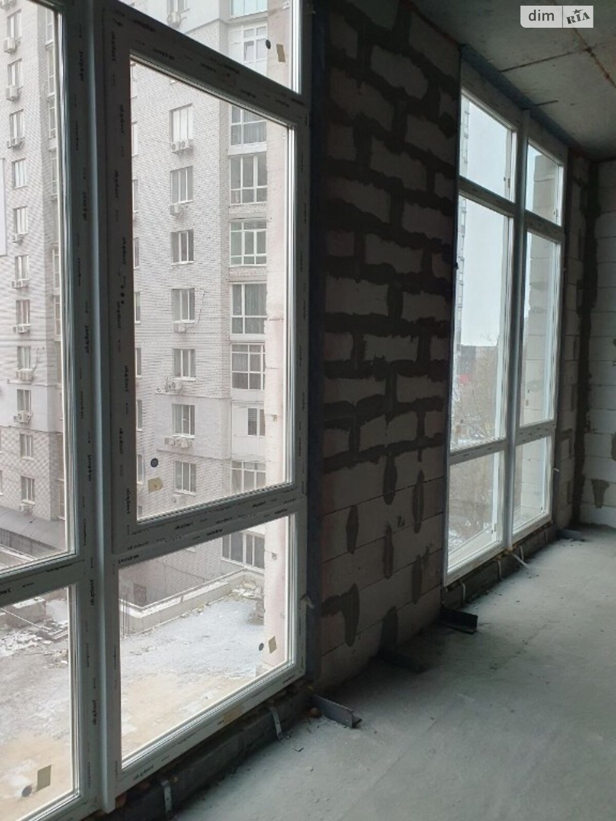 Продажа трехкомнатной квартиры в Днепре, на ул. Крутогорный 18, фото 1