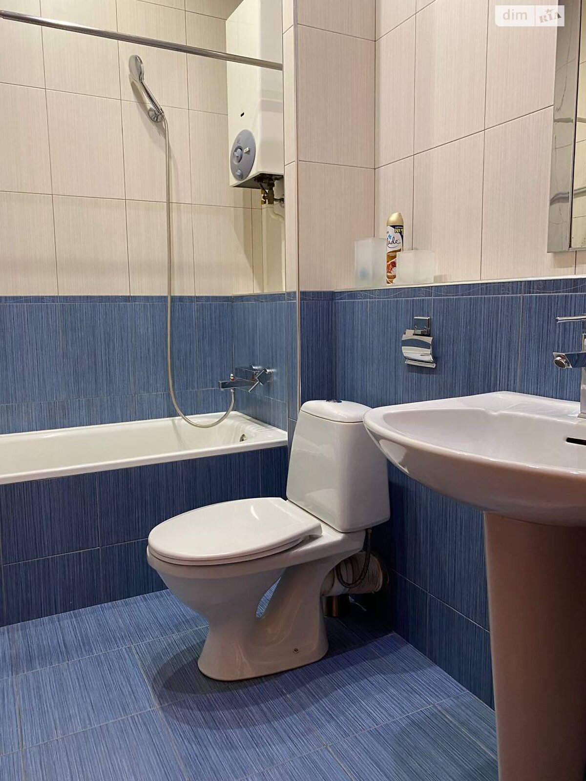 Продажа двухкомнатной квартиры в Днепре, на ул. Архитектора Олега Петрова 21, район Лагерный фото 1 Продажа двухкомнатной квартиры в Днепре, на ул. Архитектора Олега Петрова 21, район Лагерный фото 1