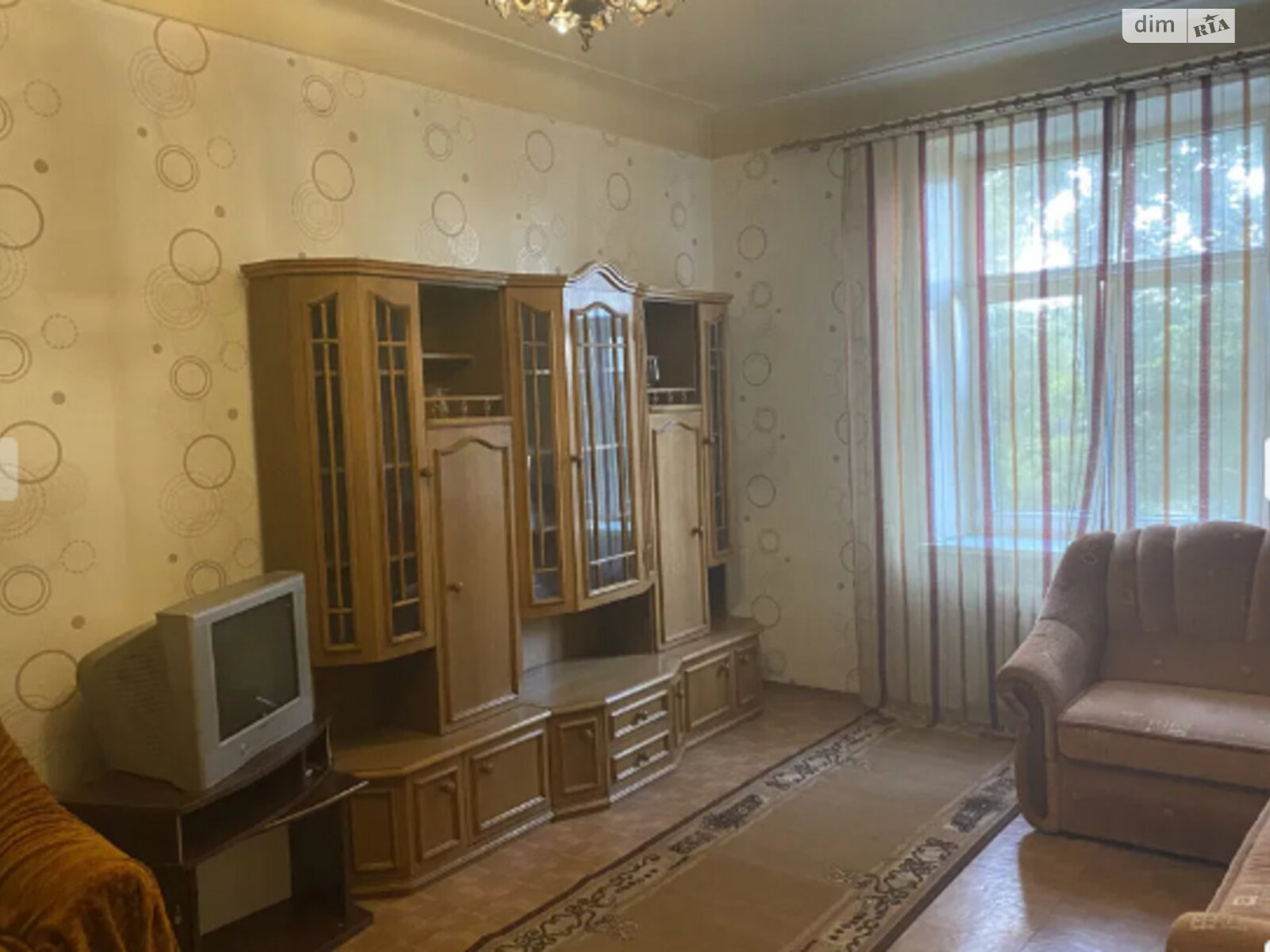 Продаж однокімнатної квартири в Дніпрі, на просп. Лесі Українки, фото 1
