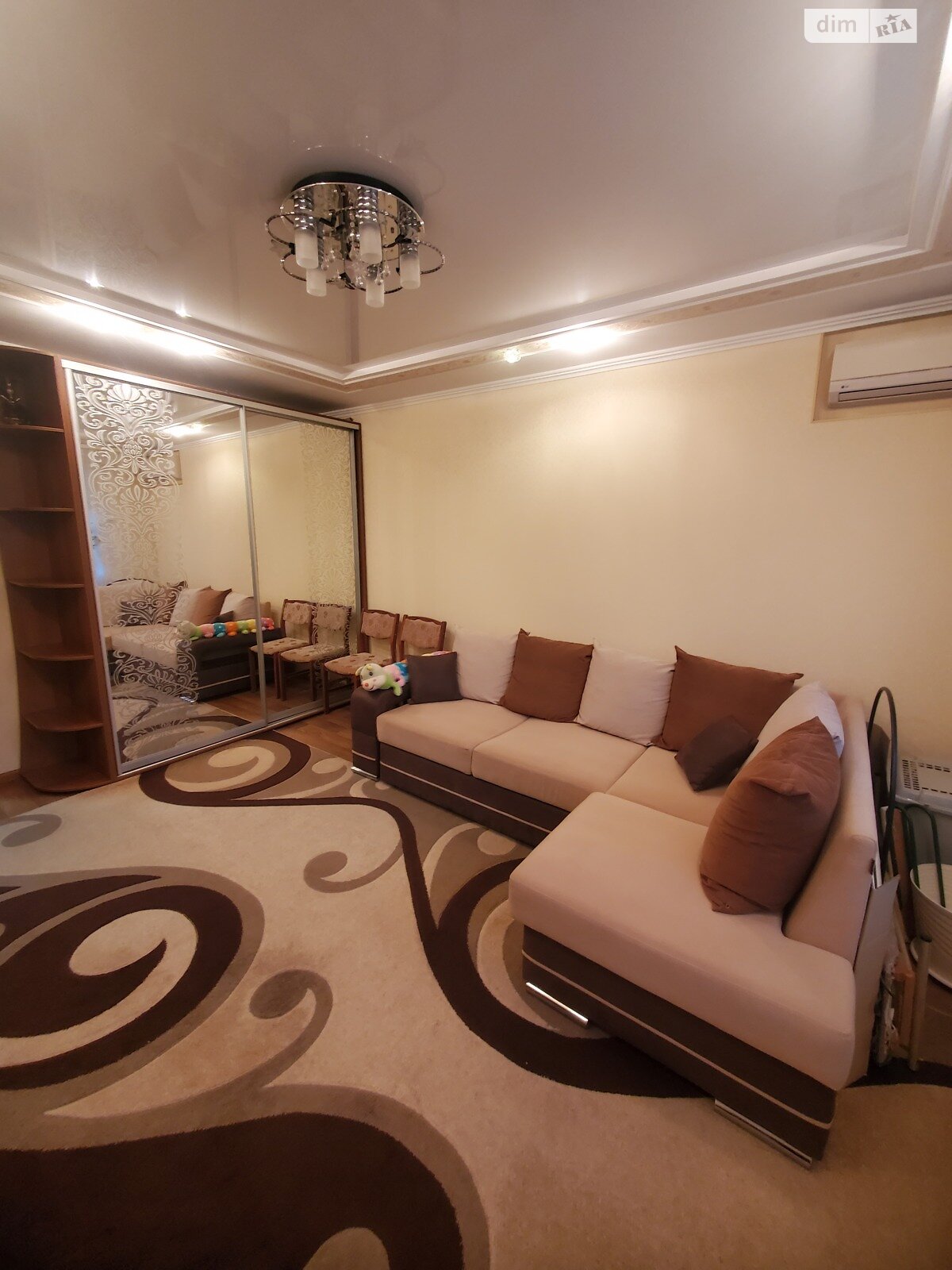 Продажа двухкомнатной квартиры в Днепре, на ул. Сагайдачного, район Лесопарк фото 1