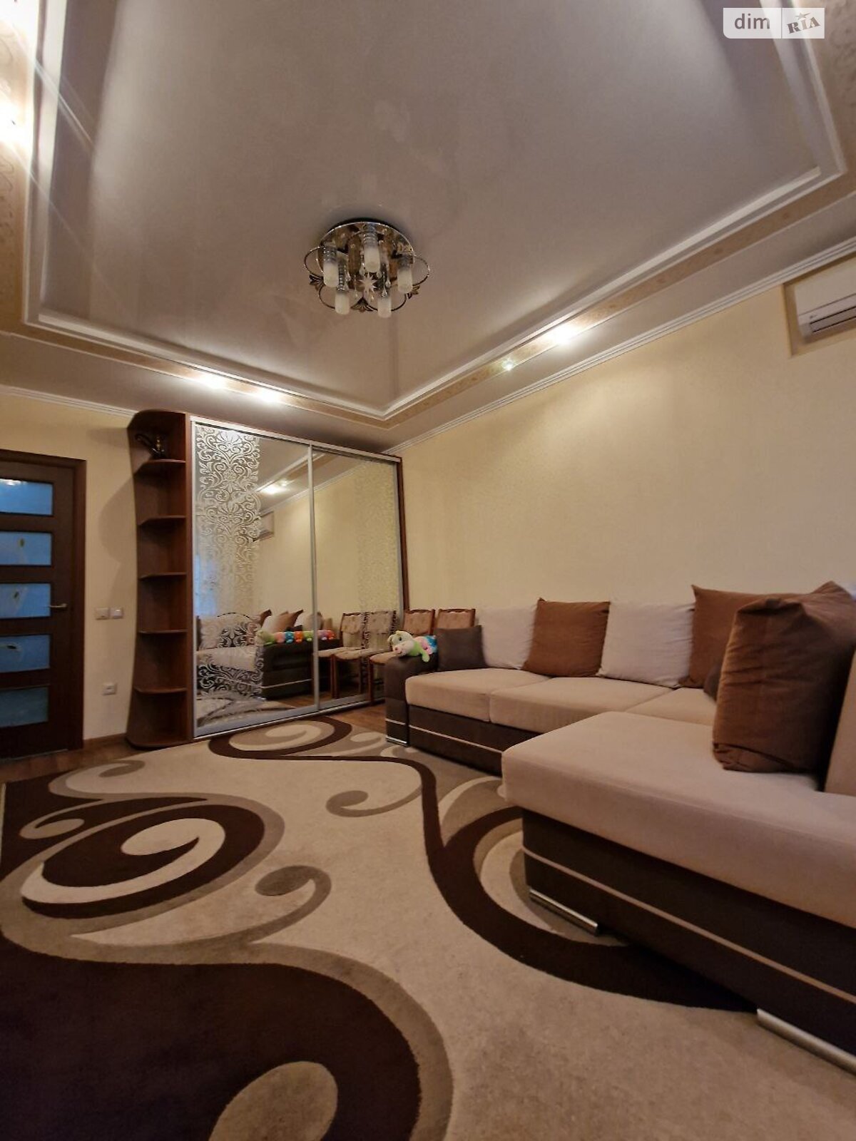 Продаж двокімнатної квартири в Дніпрі, на вул. Сагайдачного 1, район Лісопарк фото 1