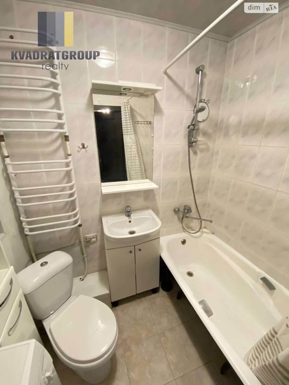 Продажа трехкомнатной квартиры в Днепре, на просп. Слобожанский 104, район Индустриальный фото 1 Продажа трехкомнатной квартиры в Днепре, на просп. Слобожанский 104, район Индустриальный фото 1