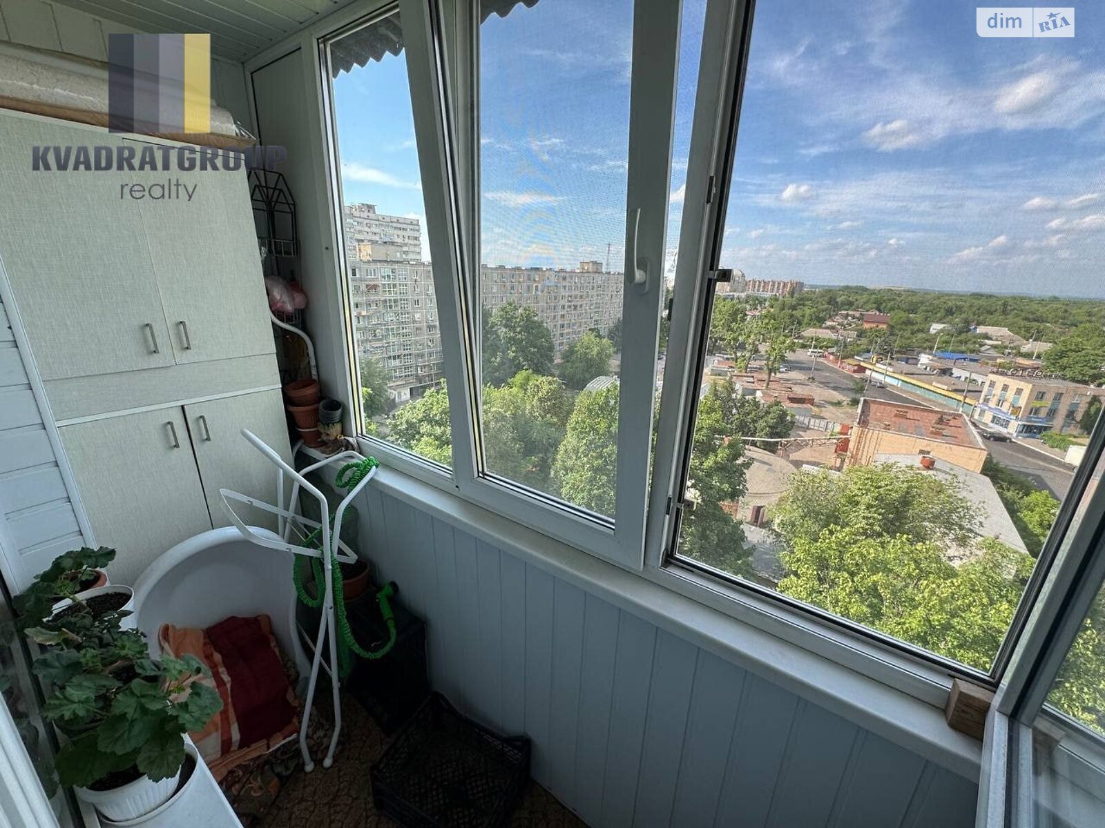 Продажа трехкомнатной квартиры в Днепре, на просп. Слобожанский 104, район Индустриальный фото 1 Продажа трехкомнатной квартиры в Днепре, на просп. Слобожанский 104, район Индустриальный фото 1