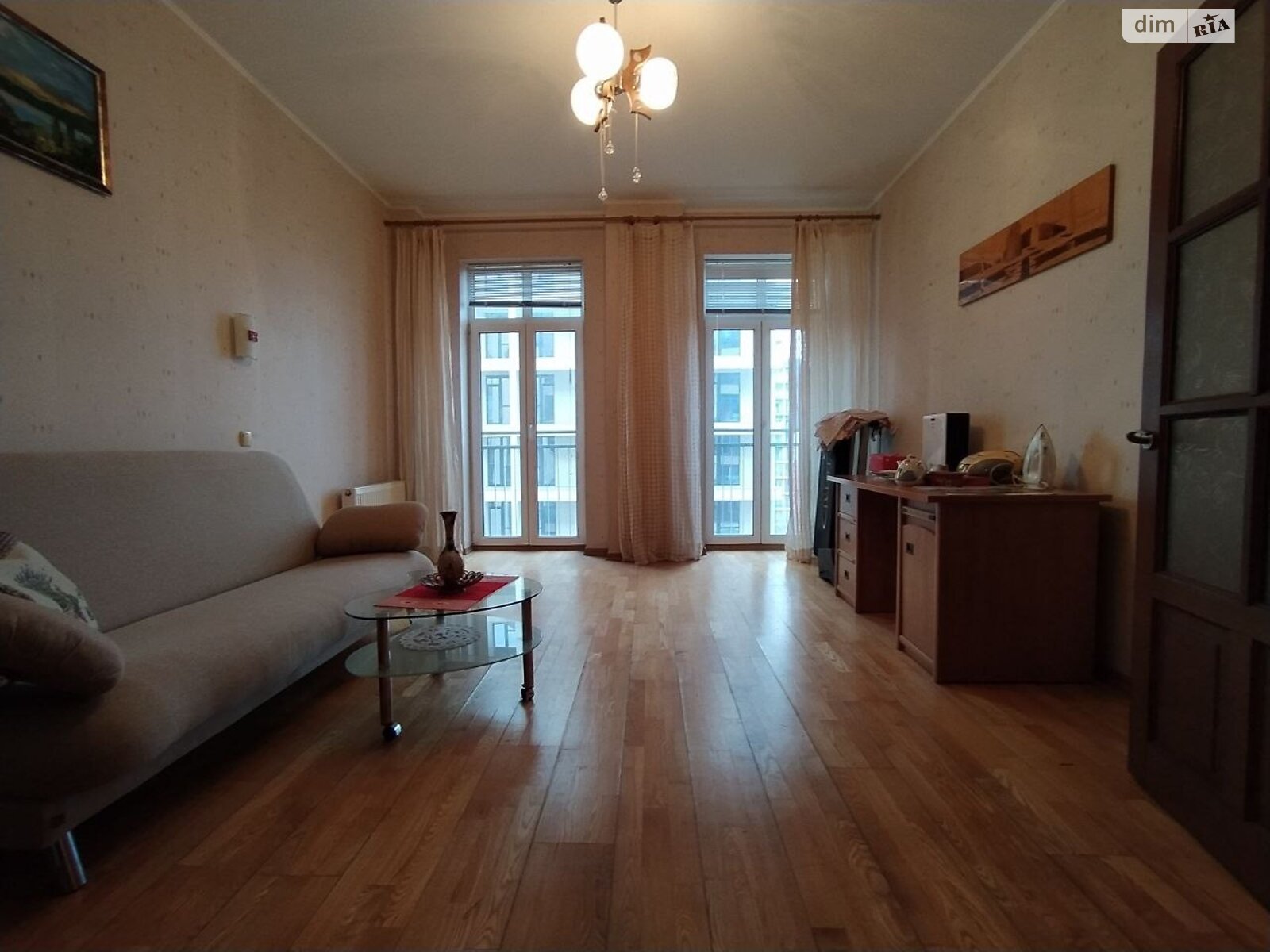 Продаж двокімнатної квартири в Дніпрі, на вул. Левка Лук’яненка, фото 1