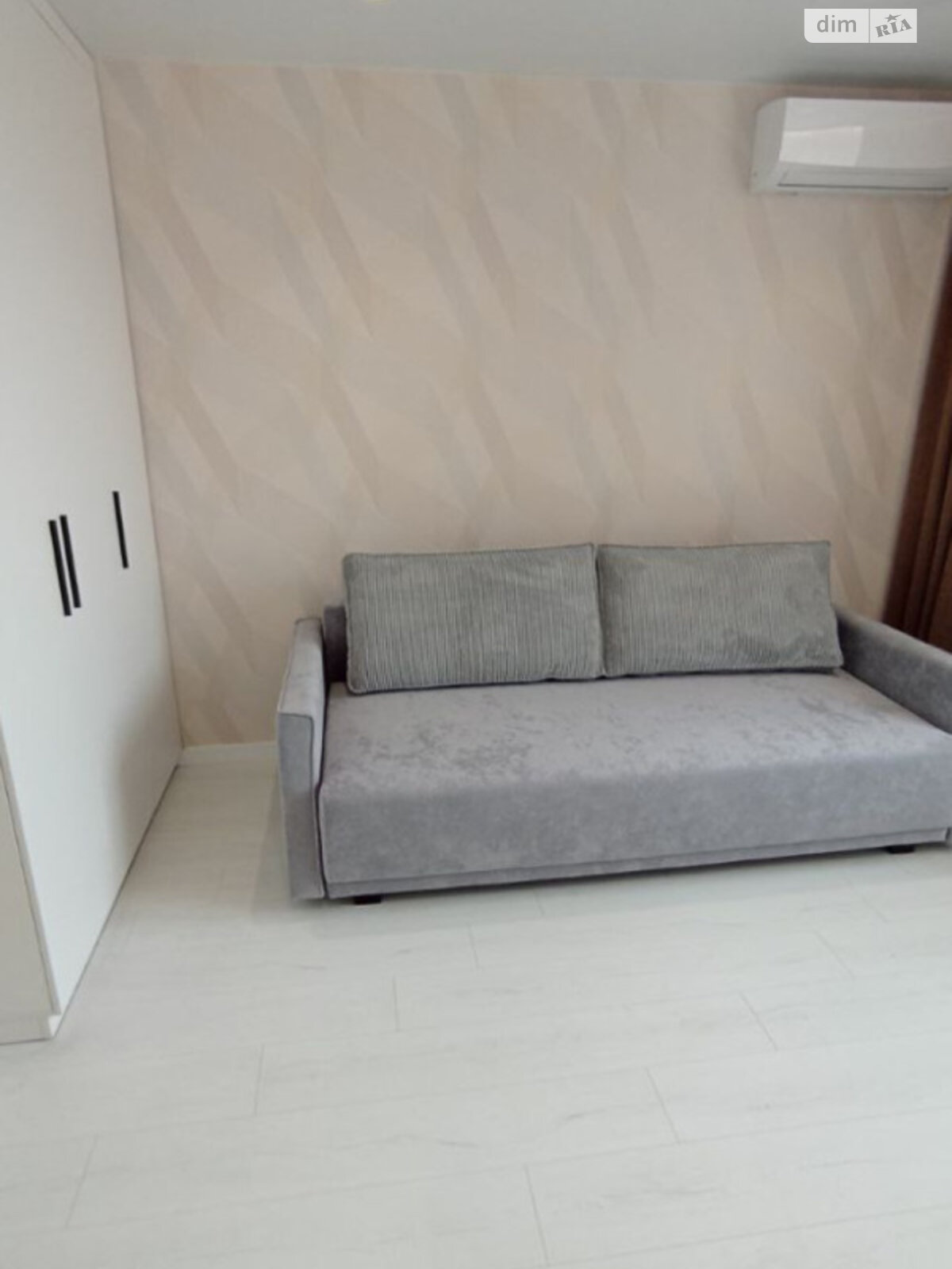 Продаж трикімнатної квартири в Дніпрі, на вул. Євгена Чикаленка 3, кв. 55, район Лівобережний фото 1 Продаж трикімнатної квартири в Дніпрі, на вул. Євгена Чикаленка 3, кв. 55, район Лівобережний фото 1
