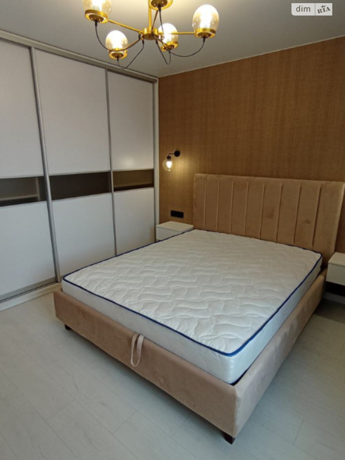 Продаж трикімнатної квартири в Дніпрі, на вул. Євгена Чикаленка 3, кв. 55, район Лівобережний фото 1 Продаж трикімнатної квартири в Дніпрі, на вул. Євгена Чикаленка 3, кв. 55, район Лівобережний фото 1