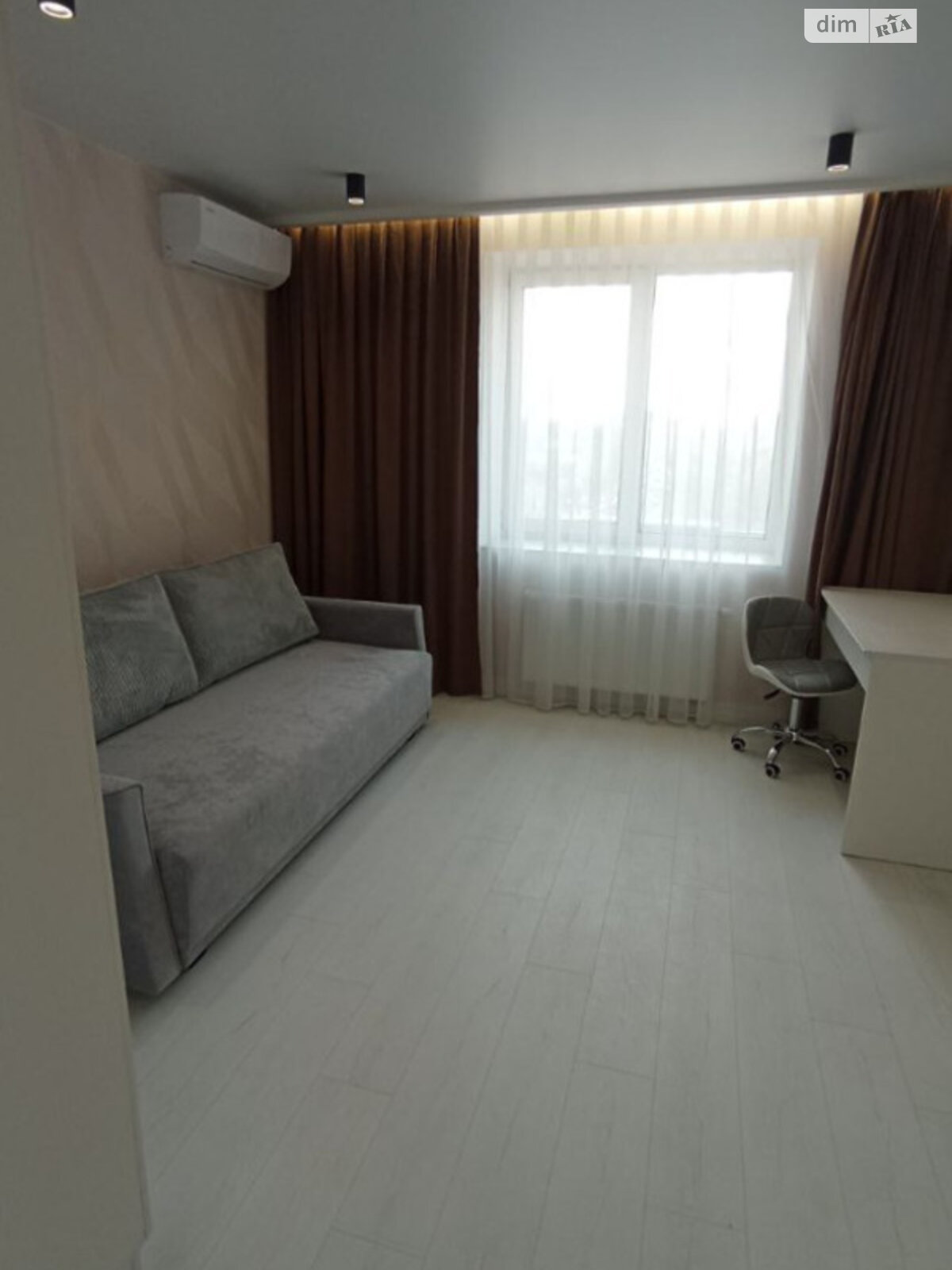 Продаж трикімнатної квартири в Дніпрі, на вул. Євгена Чикаленка 3, кв. 55, район Лівобережний фото 1 Продаж трикімнатної квартири в Дніпрі, на вул. Євгена Чикаленка 3, кв. 55, район Лівобережний фото 1