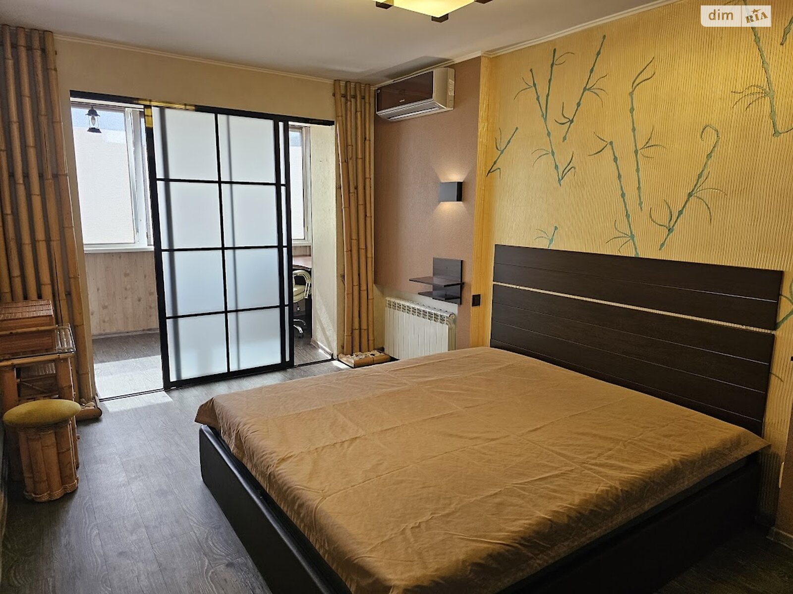 Продажа трехкомнатной квартиры в Днепре, на ул. Березинская, район Левобережный фото 1 Продажа трехкомнатной квартиры в Днепре, на ул. Березинская, район Левобережный фото 1