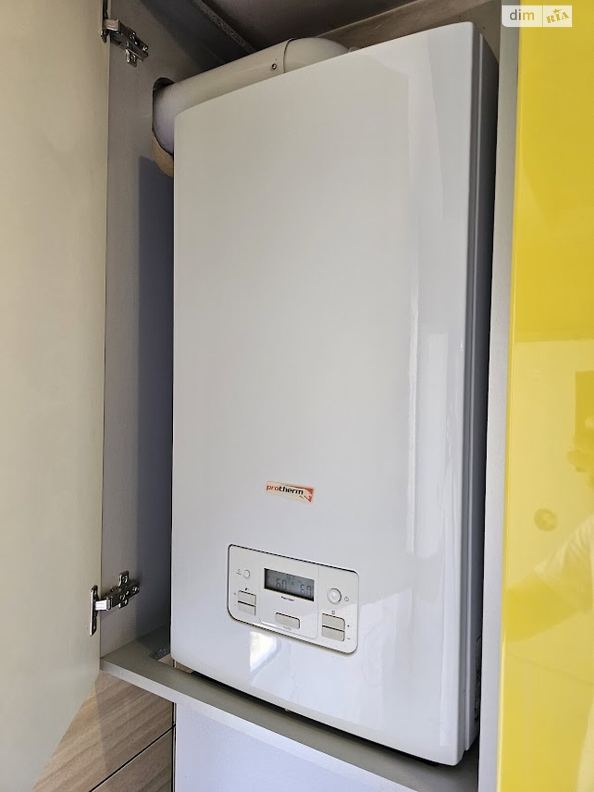 Продажа трехкомнатной квартиры в Днепре, на ул. Березинская, район Левобережный фото 1 Продажа трехкомнатной квартиры в Днепре, на ул. Березинская, район Левобережный фото 1