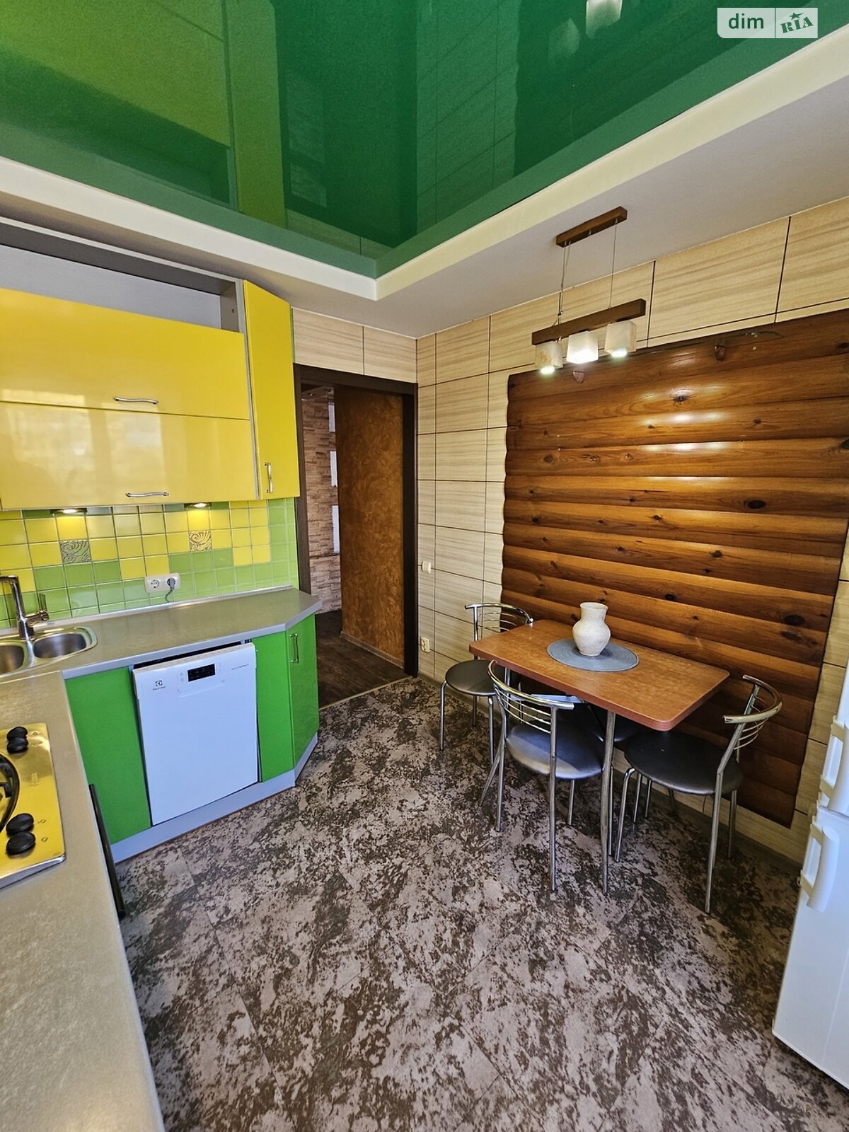 Продажа трехкомнатной квартиры в Днепре, на ул. Березинская, район Левобережный фото 1