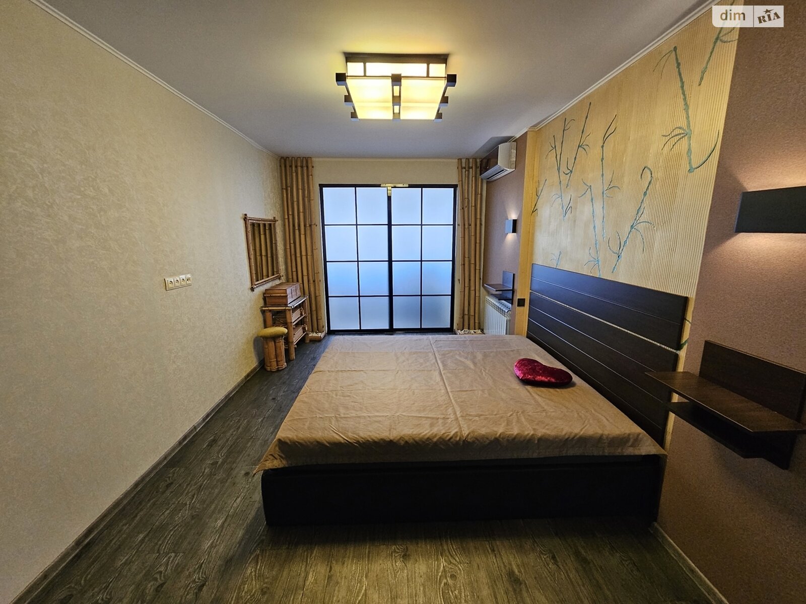 Продажа трехкомнатной квартиры в Днепре, на ул. Березинская, район Левобережный фото 1