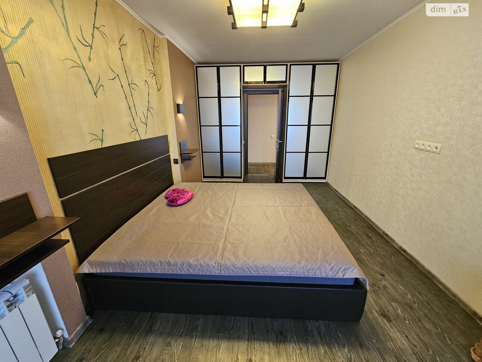 Продажа трехкомнатной квартиры в Днепре, на ул. Березинская, район Левобережный фото 1