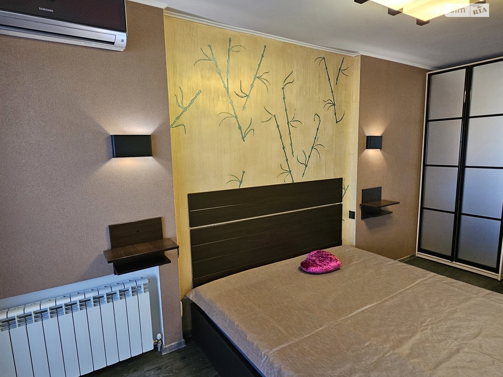 Продажа трехкомнатной квартиры в Днепре, на ул. Березинская, район Левобережный фото 1