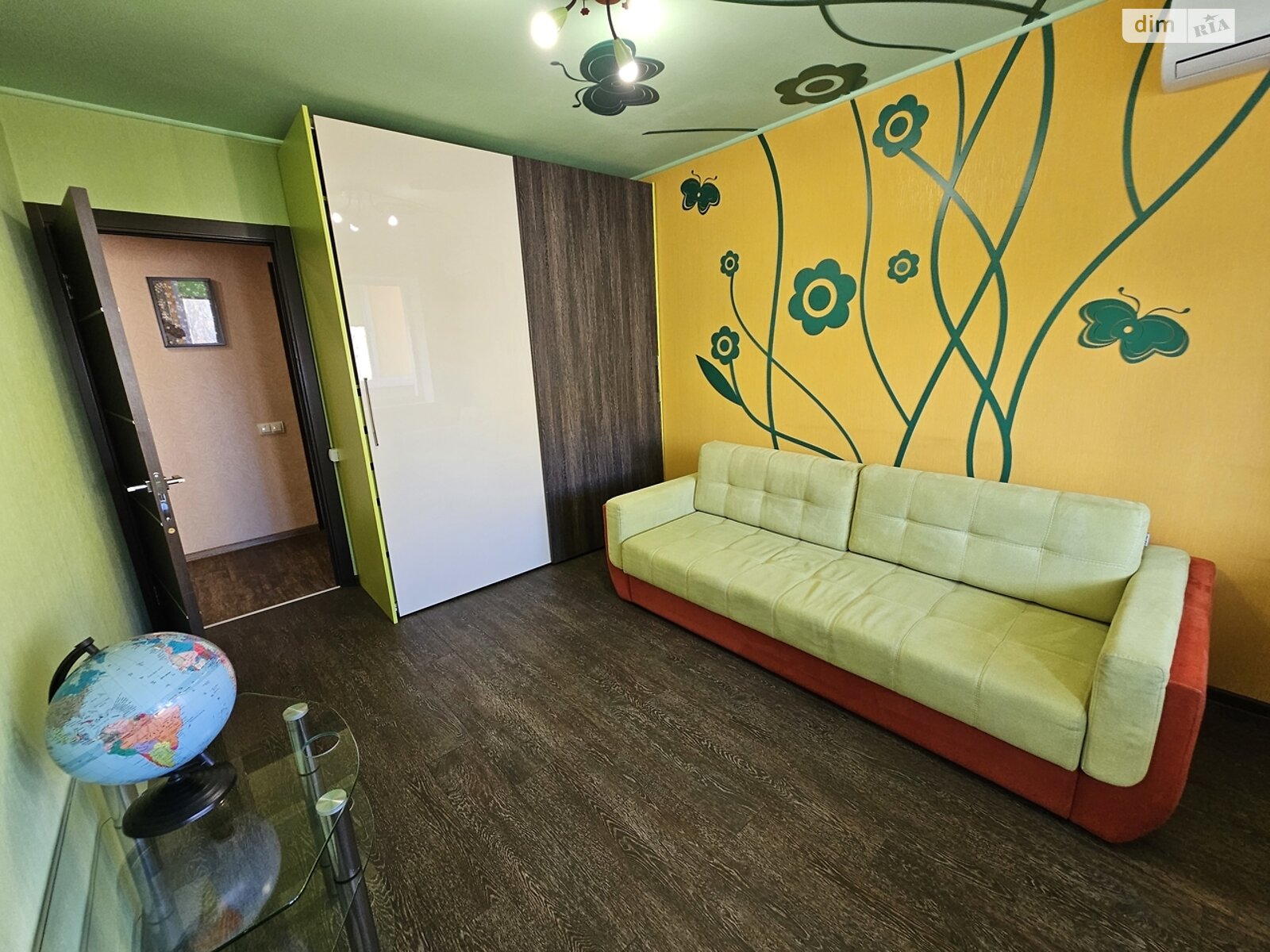 Продажа трехкомнатной квартиры в Днепре, на ул. Березинская, район Левобережный фото 1