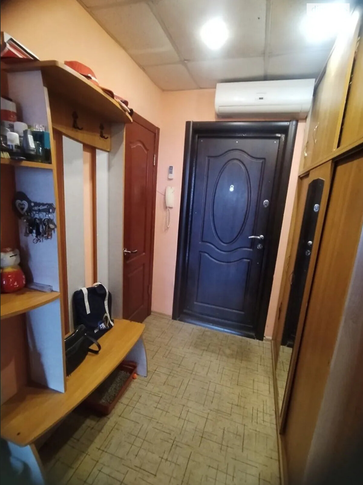 Продажа однокомнатной квартиры в Днепре, на ул. Богомаза 198, район Левобережный фото 1 Продажа однокомнатной квартиры в Днепре, на ул. Богомаза 198, район Левобережный фото 1