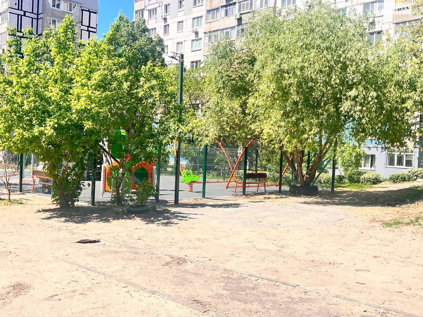 Продажа трехкомнатной квартиры в Днепре, на шоссе Донецкое 121, район Левобережный фото 1