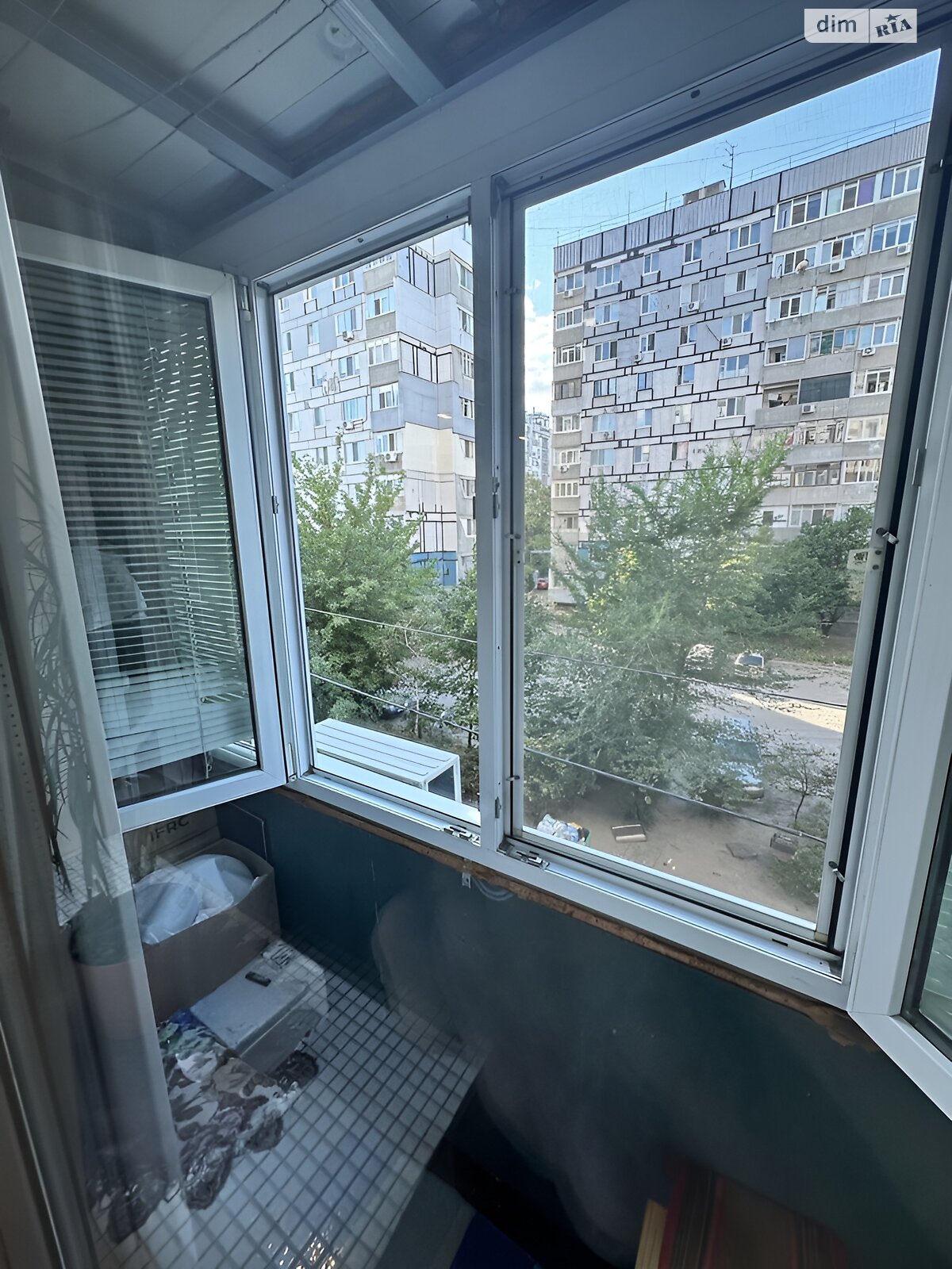 Продажа трехкомнатной квартиры в Днепре, на шоссе Донецкое 131, район Левобережный фото 1 Продажа трехкомнатной квартиры в Днепре, на шоссе Донецкое 131, район Левобережный фото 1