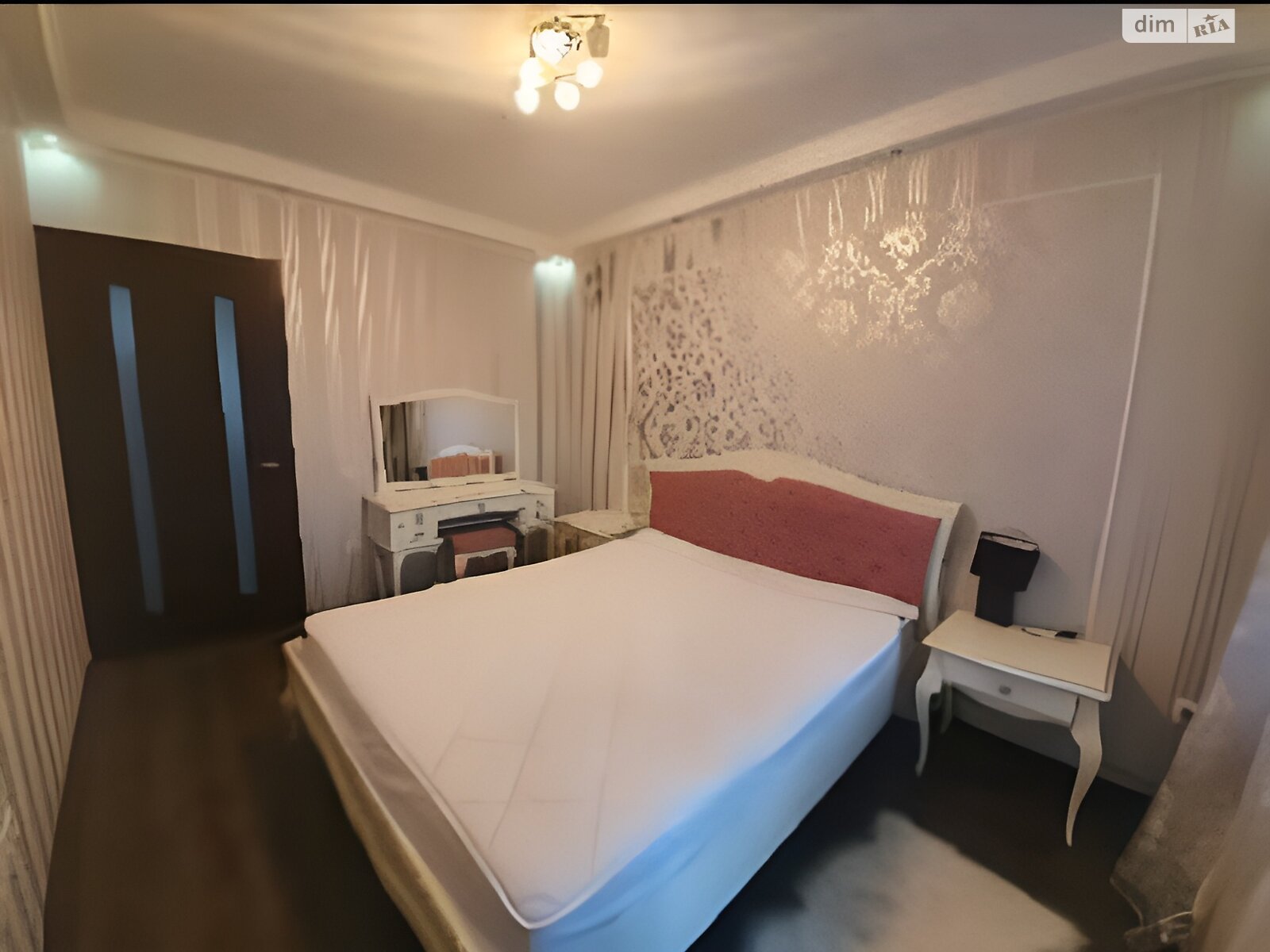 Продажа трехкомнатной квартиры в Днепре, на шоссе Донецкое 106, район Левобережный фото 1 Продажа трехкомнатной квартиры в Днепре, на шоссе Донецкое 106, район Левобережный фото 1