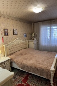 Продажа трехкомнатной квартиры в Днепре, на пер. Фестивальный 20, район Индустриальный фото 2