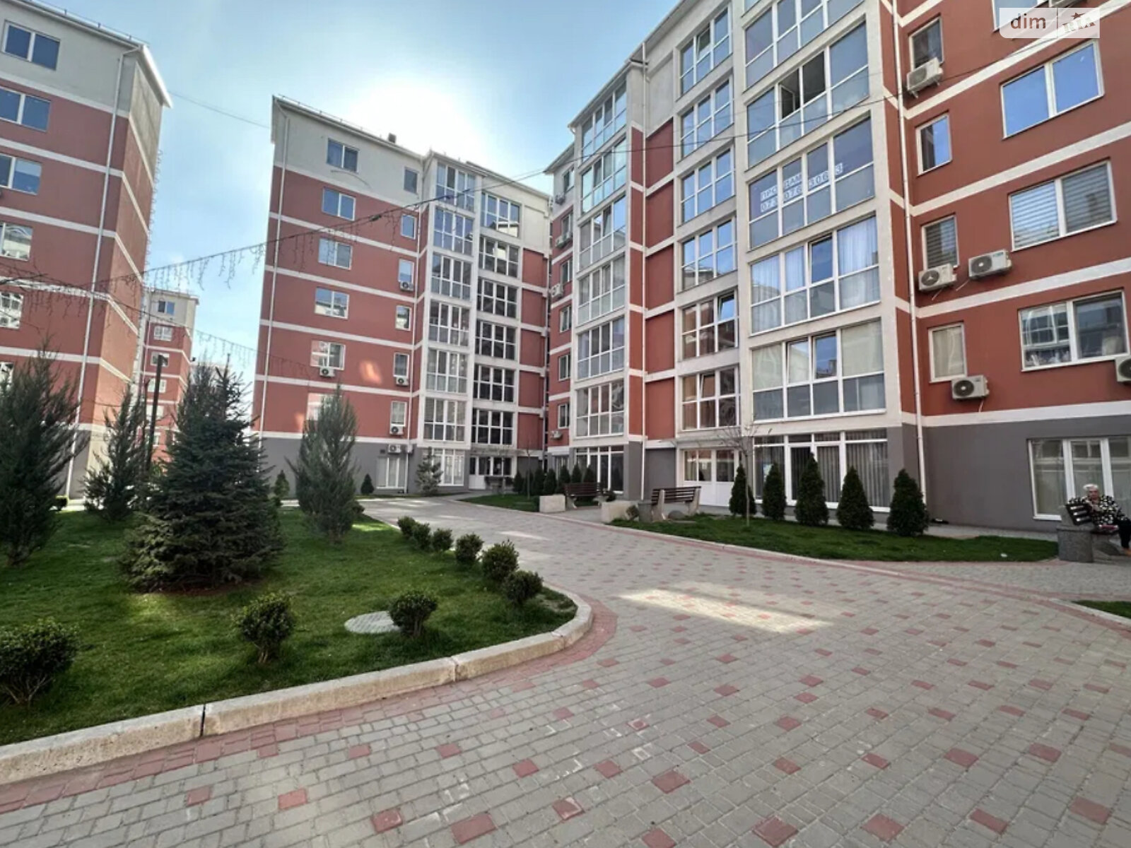 Продаж трикімнатної квартири в Дніпрі, на вул. Гетьманська 9, район Лівобережний фото 1