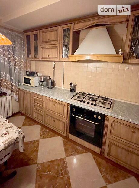 Продажа трехкомнатной квартиры в Днепре, на просп. Мира 83 район Левобережный фото 1 Продажа трехкомнатной квартиры в Днепре, на просп. Мира 83 район Левобережный фото 1