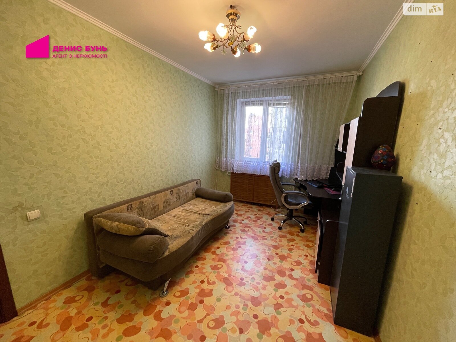 Продаж трикімнатної квартири в Дніпрі, на просп. Миру 2А, район Лівобережний фото 1 Продаж трикімнатної квартири в Дніпрі, на просп. Миру 2А, район Лівобережний фото 1