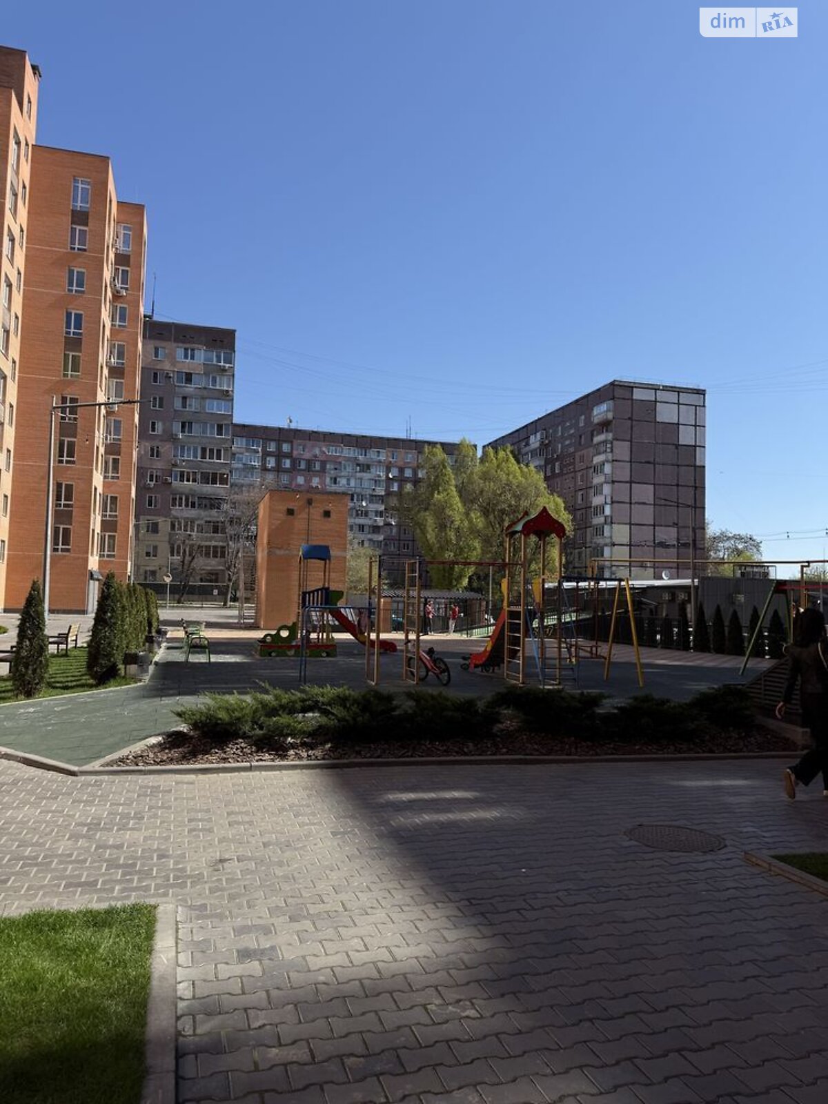 Продажа трехкомнатной квартиры в Днепре, на просп. Мира 2К, район Левобережный фото 1 Продажа трехкомнатной квартиры в Днепре, на просп. Мира 2К, район Левобережный фото 1