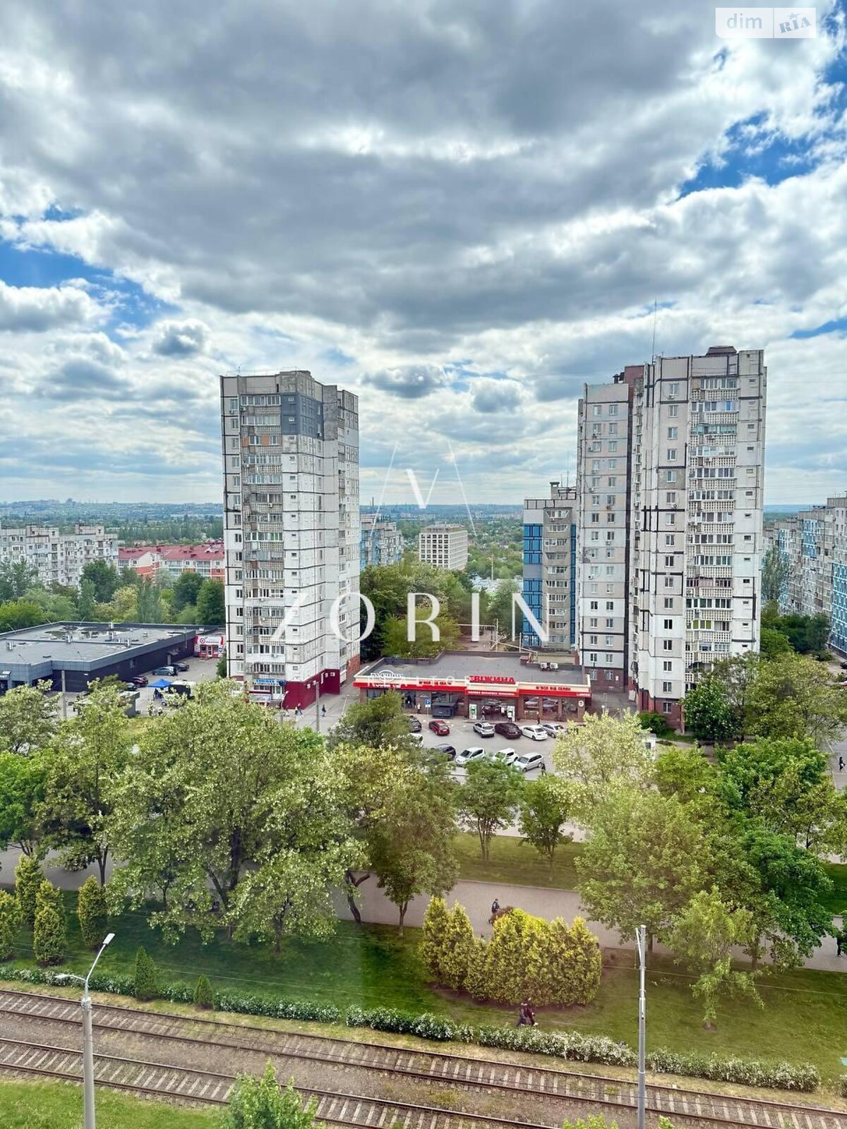 Продажа двухкомнатной квартиры в Днепре, на просп. Мира 12, район Левобережный фото 1 Продажа двухкомнатной квартиры в Днепре, на просп. Мира 12, район Левобережный фото 1