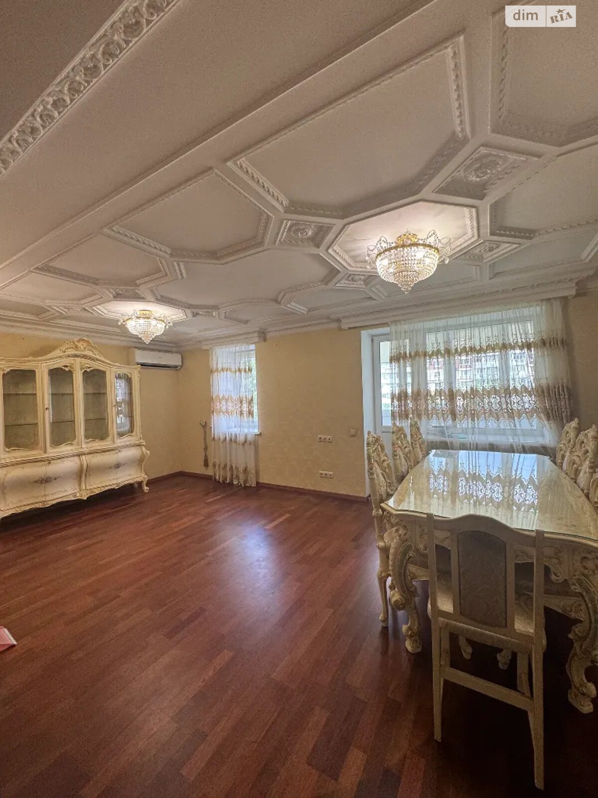Продаж трикімнатної квартири в Дніпрі, на просп. Миру 4А, район Лівобережний фото 1 Продаж трикімнатної квартири в Дніпрі, на просп. Миру 4А, район Лівобережний фото 1