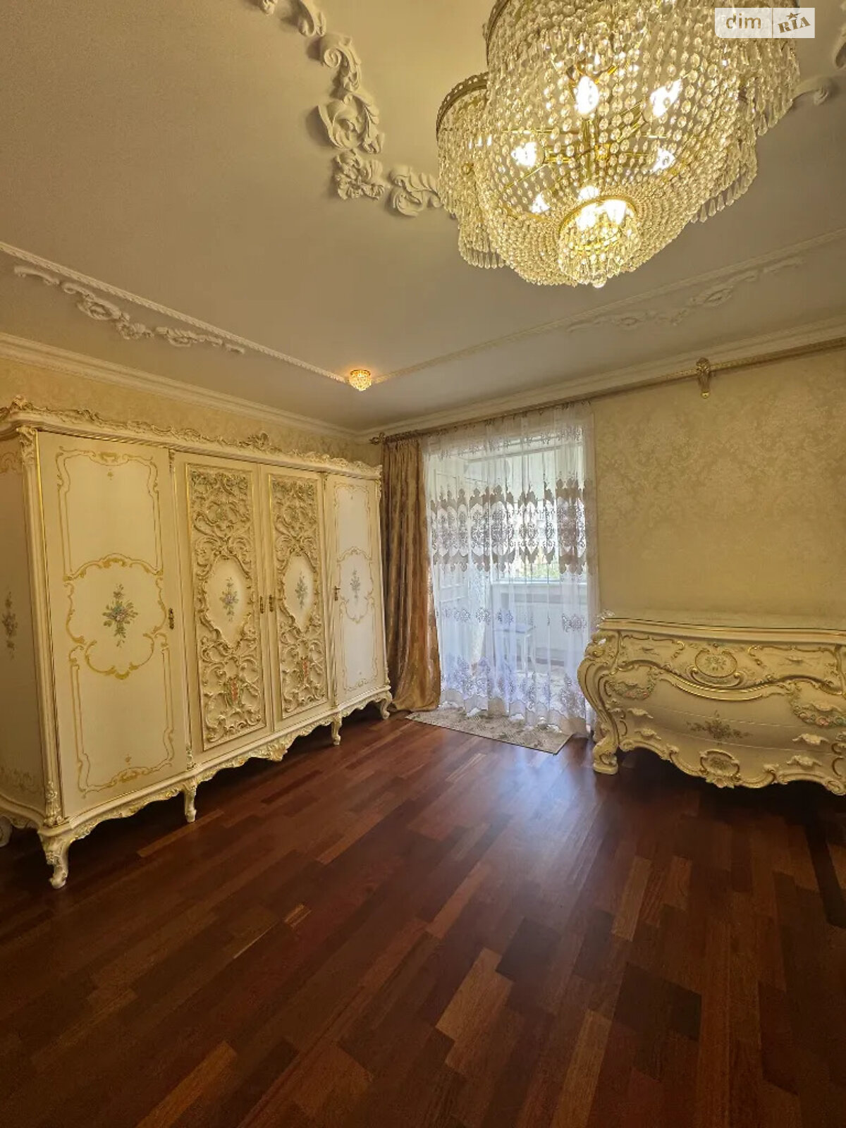 Продаж трикімнатної квартири в Дніпрі, на просп. Миру 4А, район Лівобережний фото 1 Продаж трикімнатної квартири в Дніпрі, на просп. Миру 4А, район Лівобережний фото 1