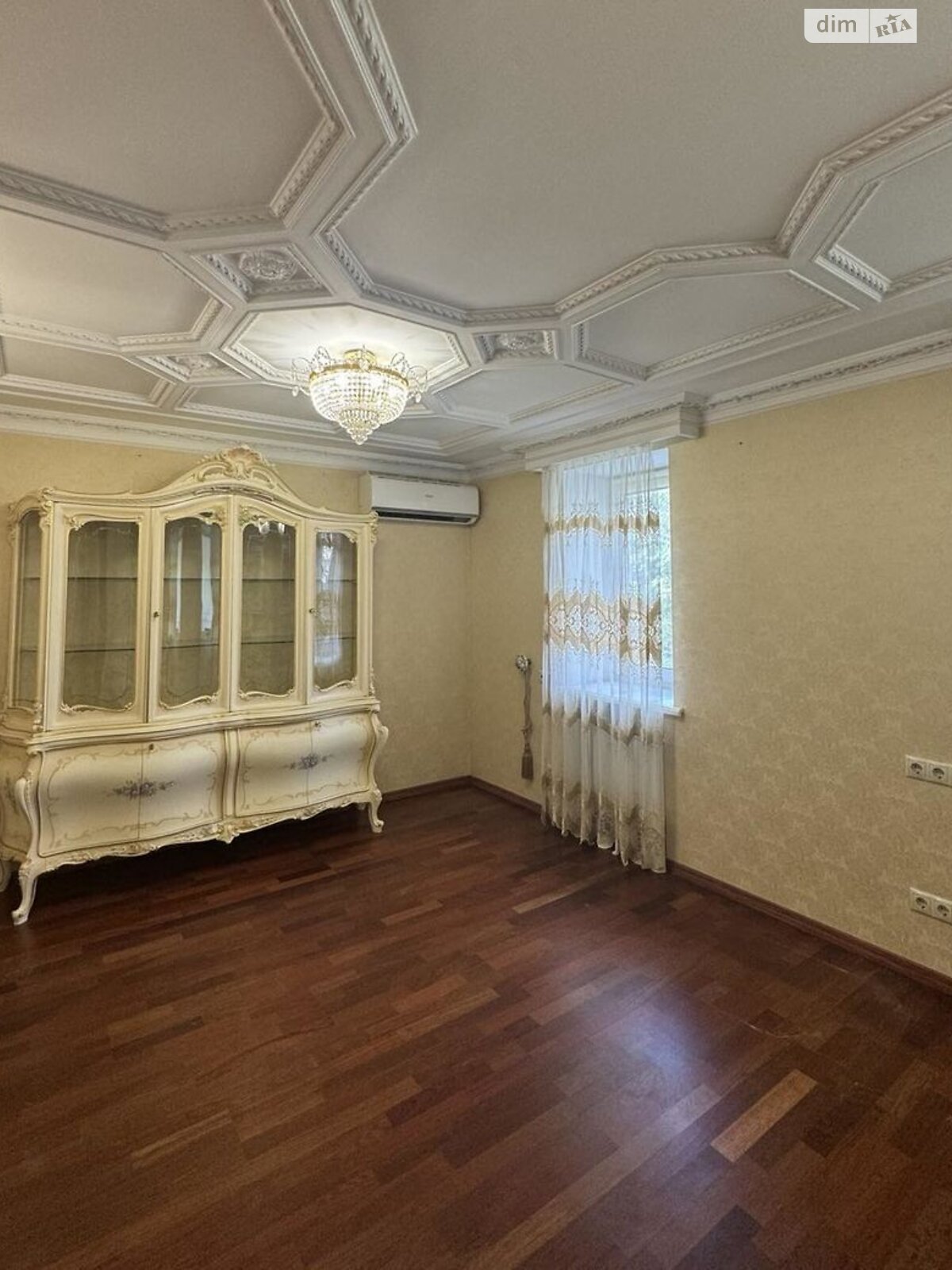 Продаж трикімнатної квартири в Дніпрі, на просп. Миру 4А, район Лівобережний фото 1 Продаж трикімнатної квартири в Дніпрі, на просп. Миру 4А, район Лівобережний фото 1