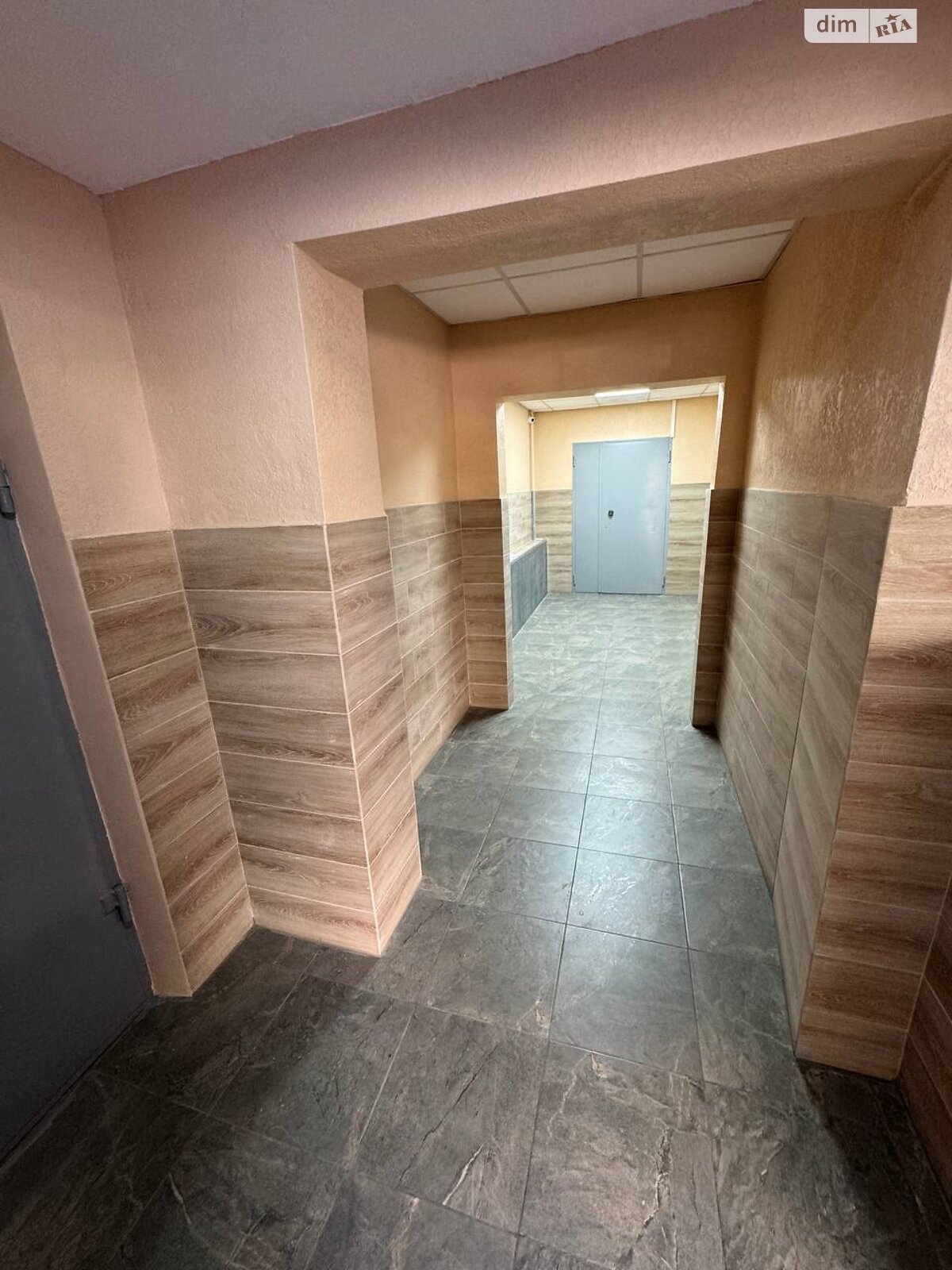 Продажа трехкомнатной квартиры в Днепре, на просп. Мира 2А, район Левобережный фото 1 Продажа трехкомнатной квартиры в Днепре, на просп. Мира 2А, район Левобережный фото 1