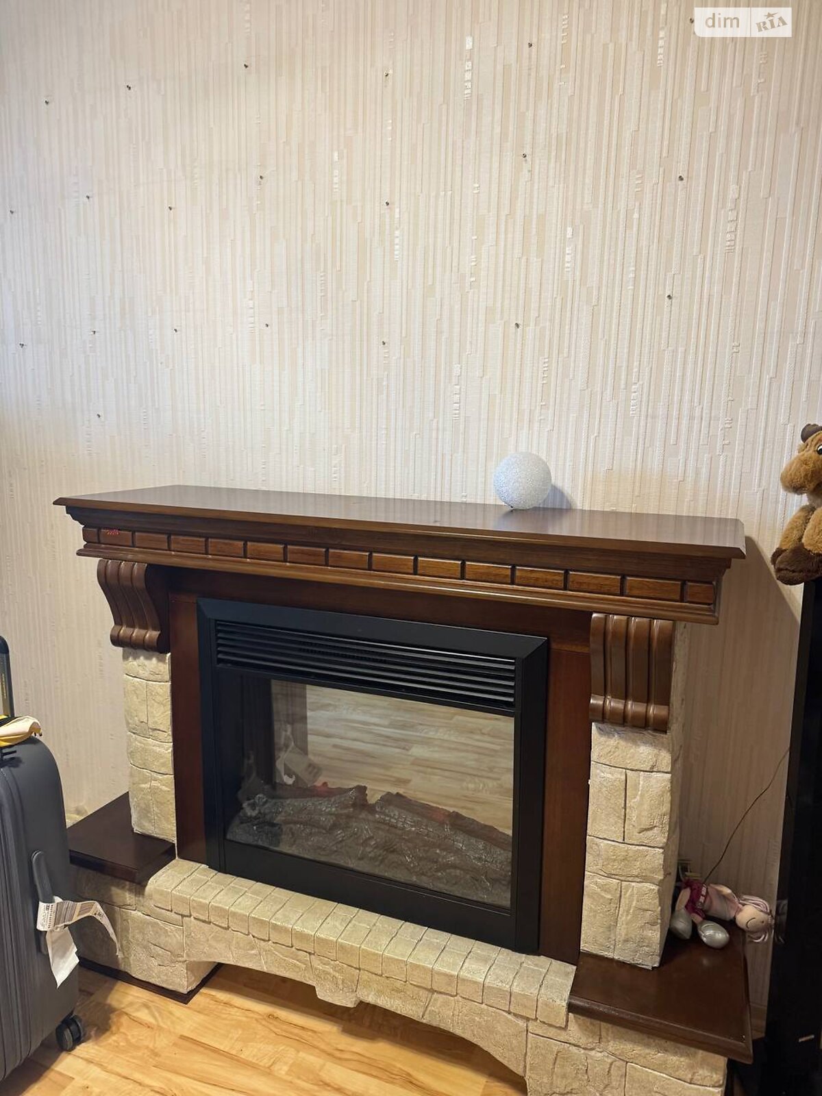 Продажа трехкомнатной квартиры в Днепре, на просп. Мира 2А, район Левобережный фото 1 Продажа трехкомнатной квартиры в Днепре, на просп. Мира 2А, район Левобережный фото 1