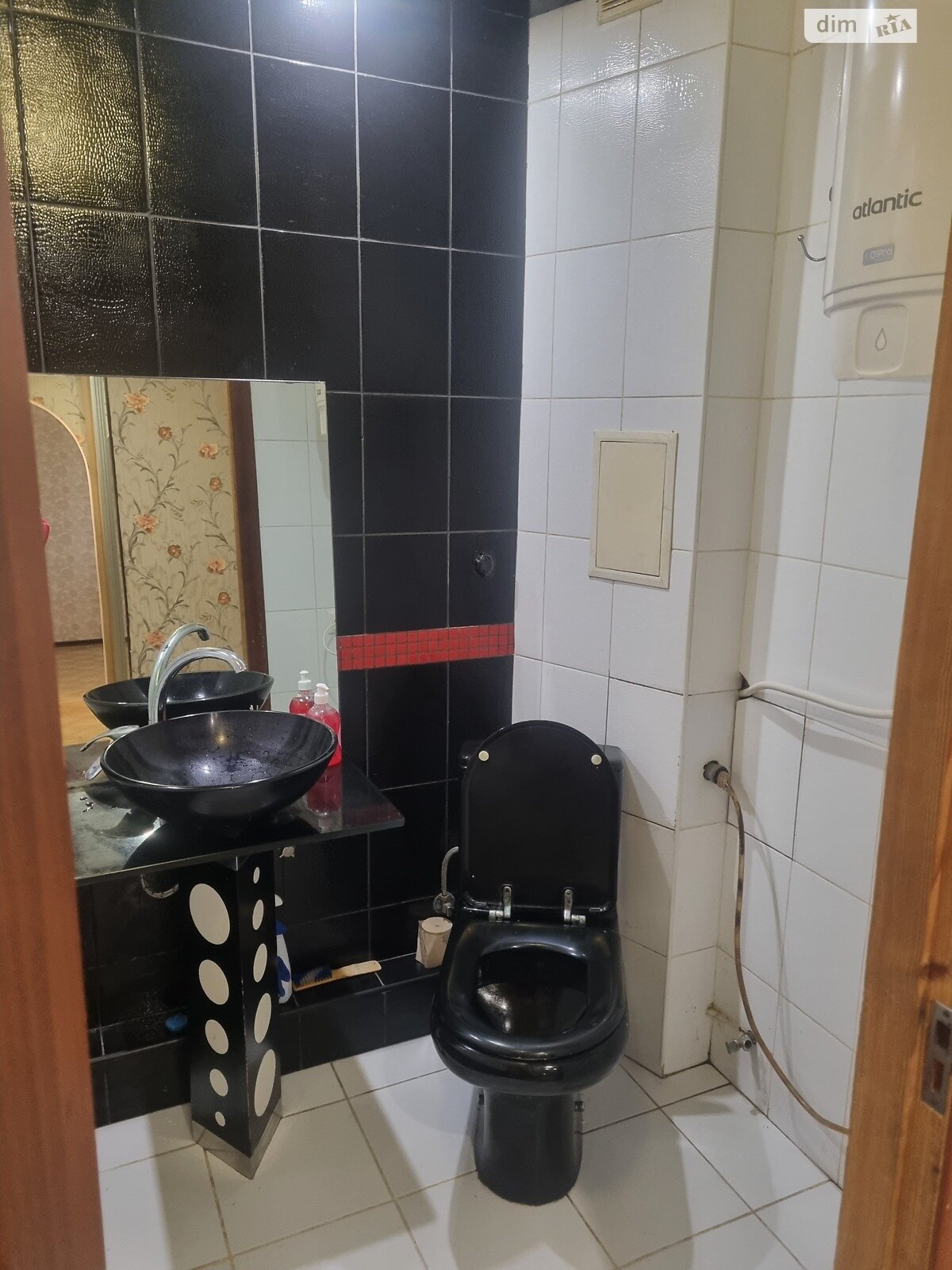 Продажа двухкомнатной квартиры в Днепре, на просп. Мира 18, район Левобережный фото 1 Продажа двухкомнатной квартиры в Днепре, на просп. Мира 18, район Левобережный фото 1