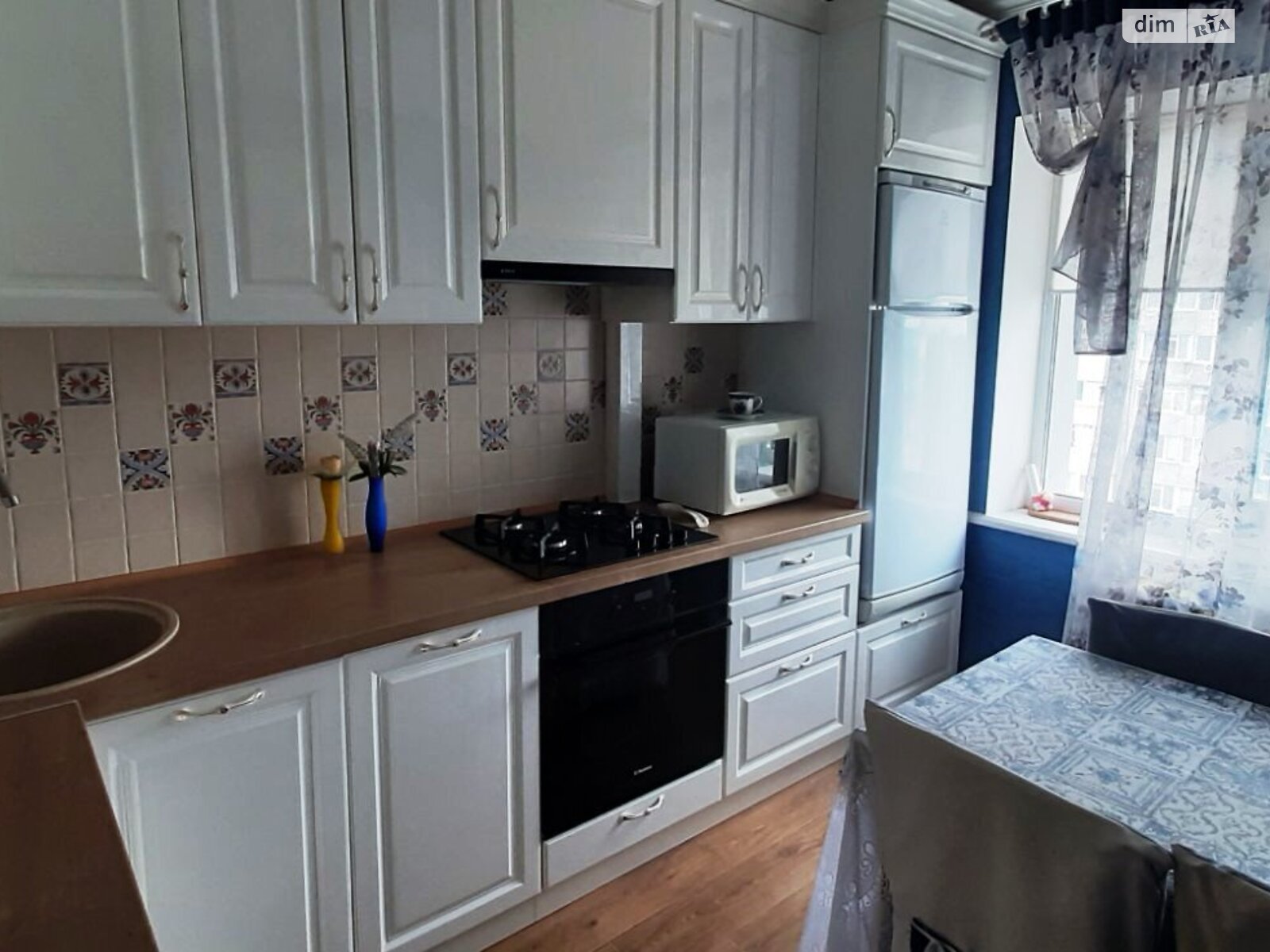 Продажа трехкомнатной квартиры в Днепре, на просп. Мира, район Левобережный фото 1 Продажа трехкомнатной квартиры в Днепре, на просп. Мира, район Левобережный фото 1