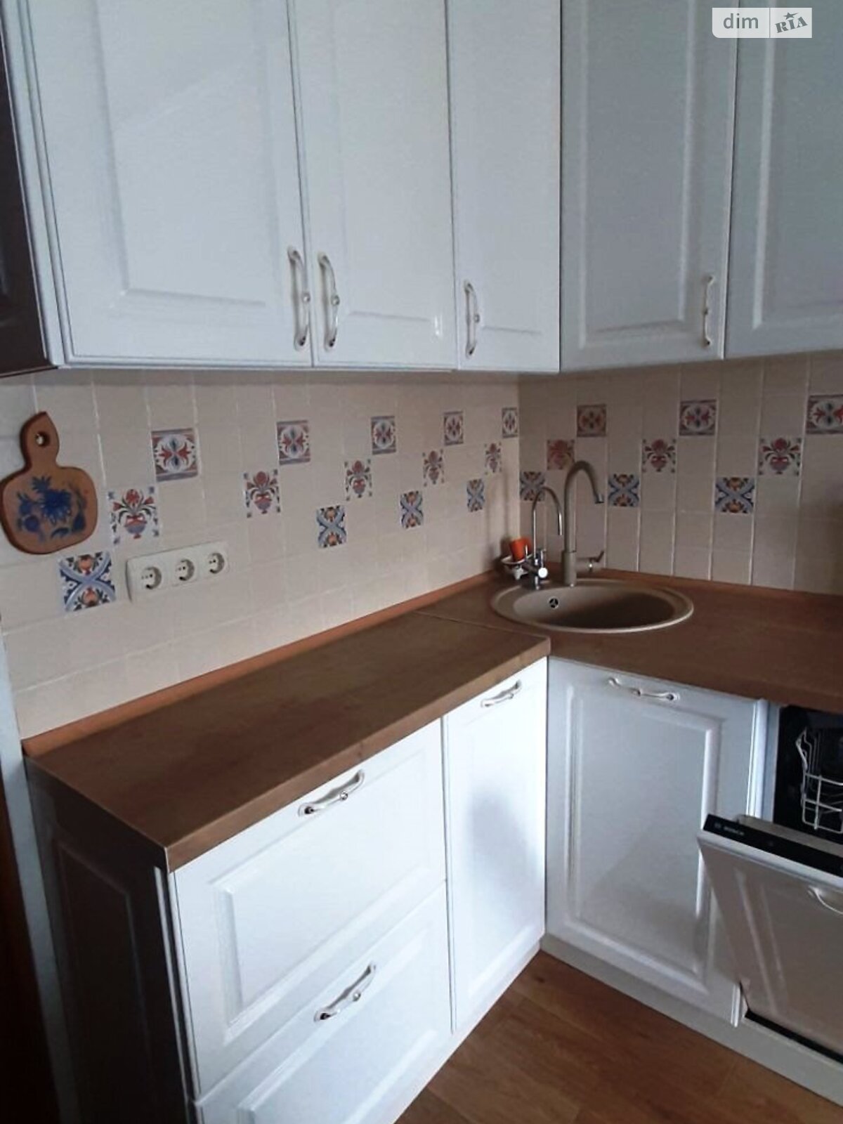 Продажа трехкомнатной квартиры в Днепре, на просп. Мира, район Левобережный фото 1 Продажа трехкомнатной квартиры в Днепре, на просп. Мира, район Левобережный фото 1