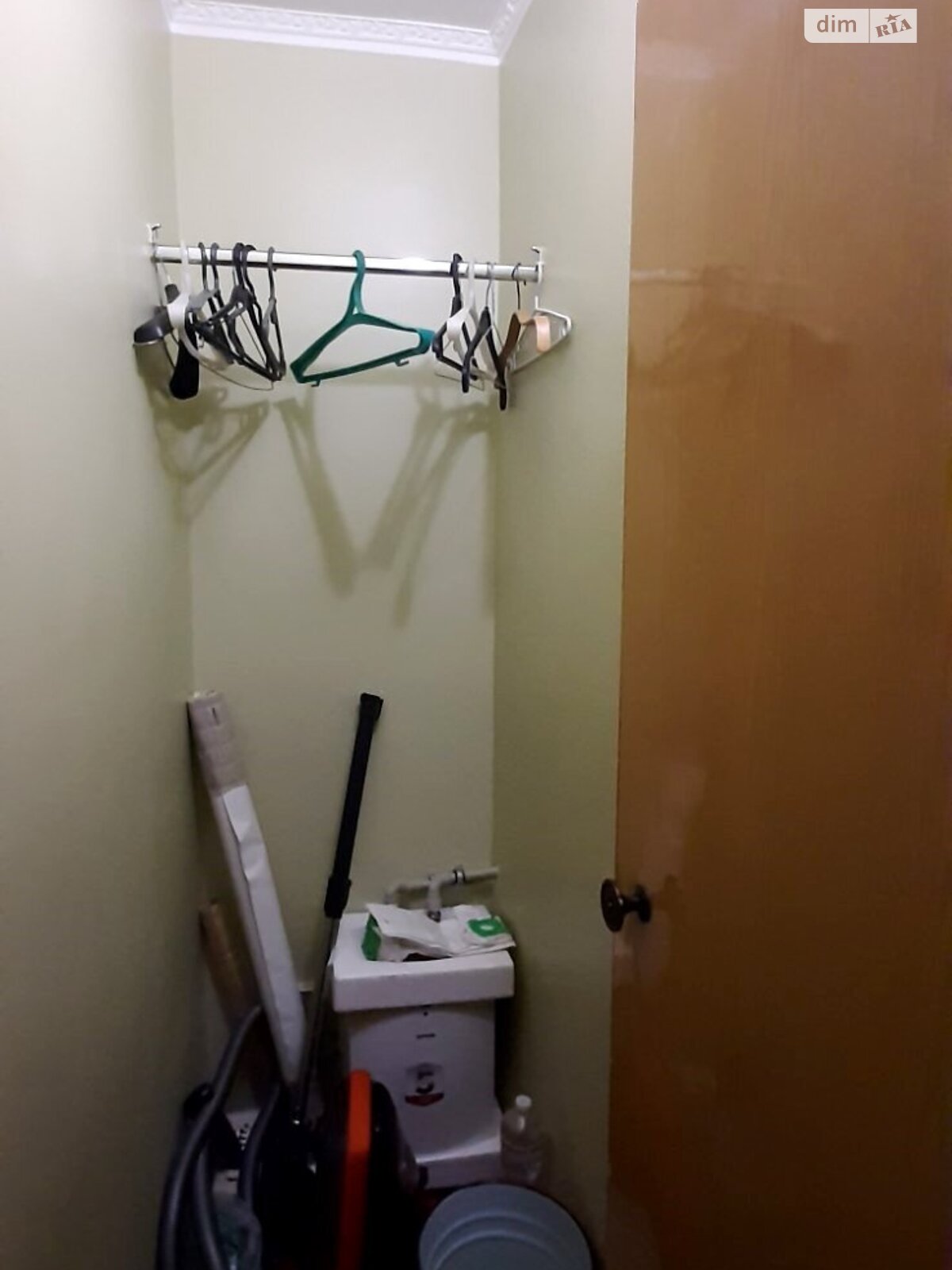 Продажа трехкомнатной квартиры в Днепре, на просп. Мира, район Левобережный фото 1 Продажа трехкомнатной квартиры в Днепре, на просп. Мира, район Левобережный фото 1