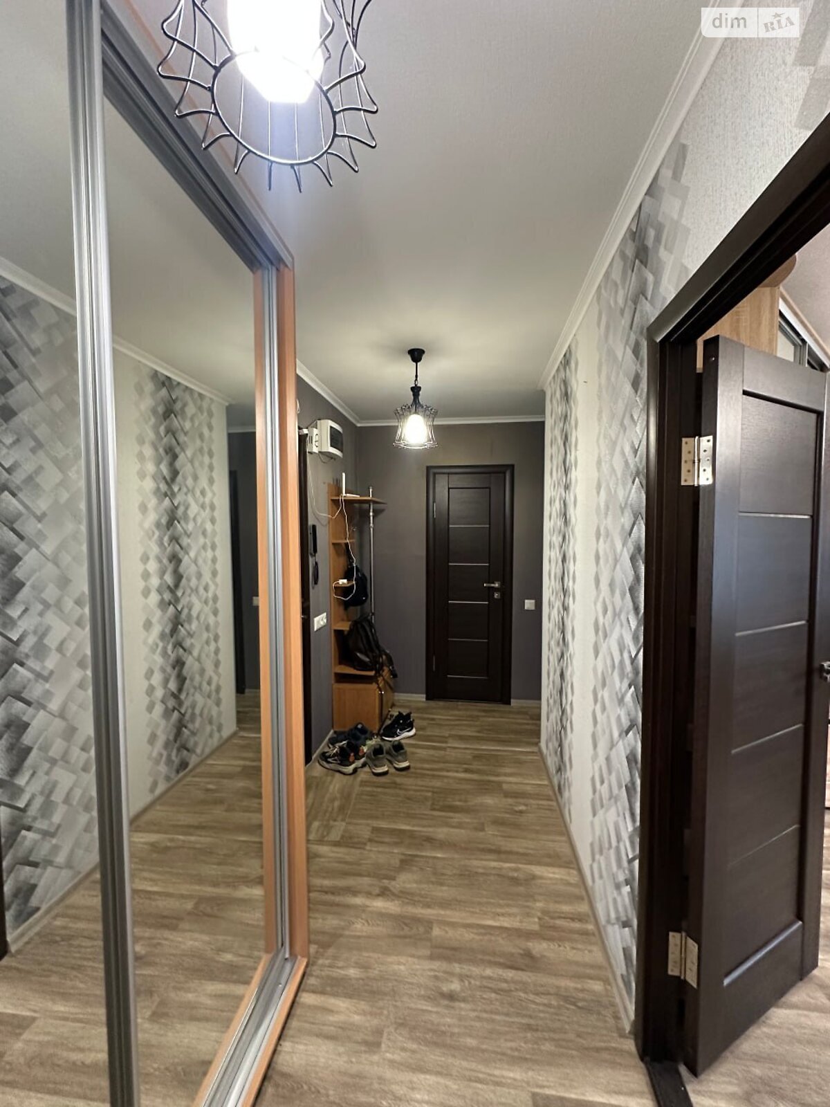 Продажа двухкомнатной квартиры в Днепре, на просп. Мира 21, район Левобережный фото 1