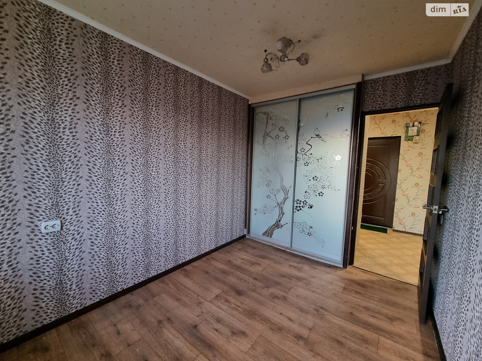 Продажа двухкомнатной квартиры в Днепре, на просп. Мира 18, район Левобережный фото 1 Продажа двухкомнатной квартиры в Днепре, на просп. Мира 18, район Левобережный фото 1