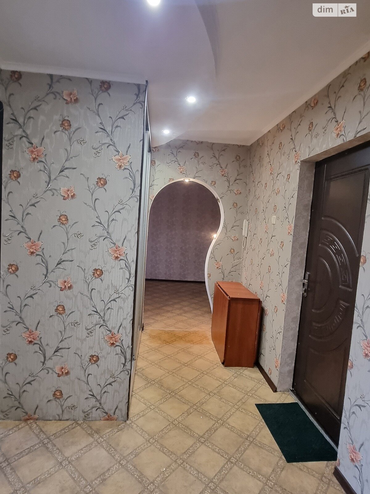 Продажа двухкомнатной квартиры в Днепре, на просп. Мира 18, район Левобережный фото 1 Продажа двухкомнатной квартиры в Днепре, на просп. Мира 18, район Левобережный фото 1