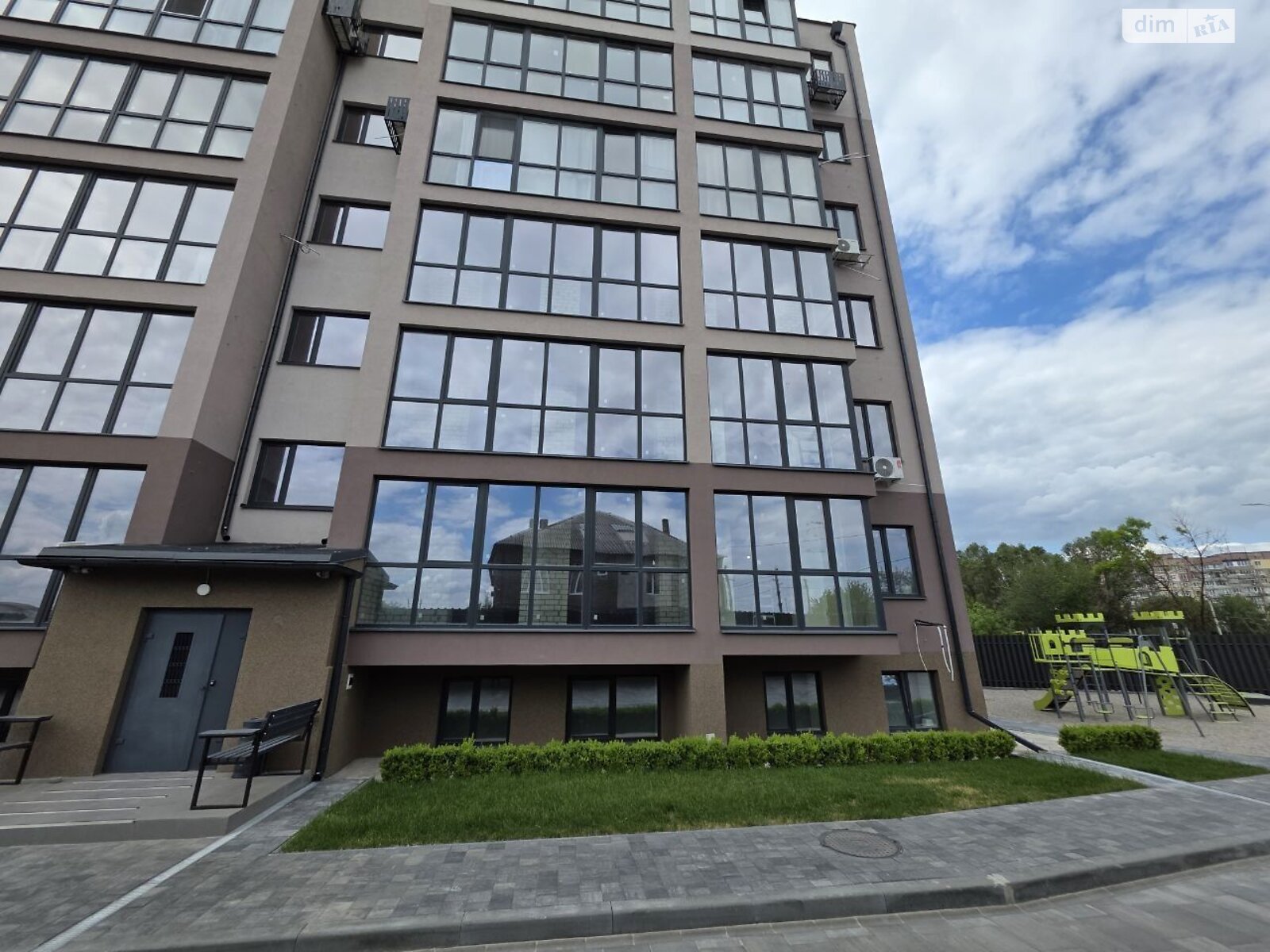 Продаж однокімнатної квартири в Дніпрі, на вул. Мольєра 77, кв. 44, район Лівобережний фото 1 Продаж однокімнатної квартири в Дніпрі, на вул. Мольєра 77, кв. 44, район Лівобережний фото 1