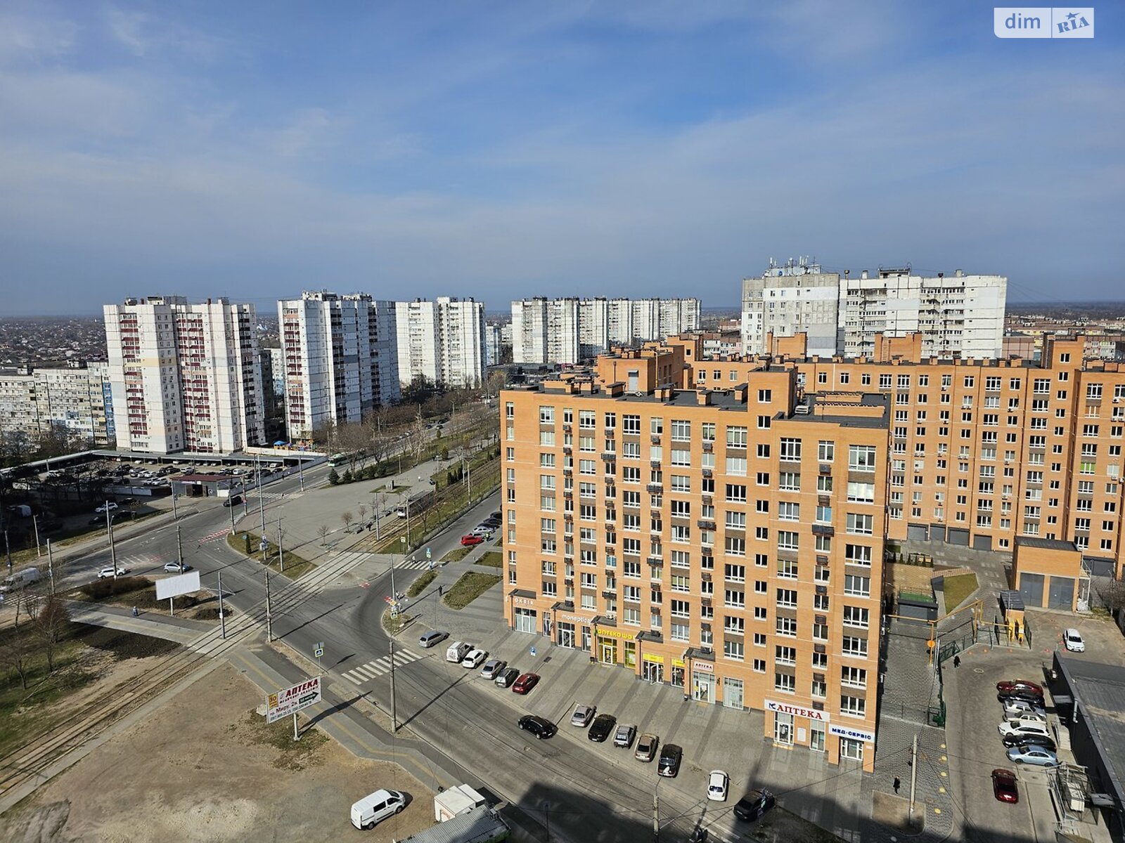 Продажа трехкомнатной квартиры в Днепре, на ул. Николая Михновского 2, район Левобережный фото 1 Продажа трехкомнатной квартиры в Днепре, на ул. Николая Михновского 2, район Левобережный фото 1