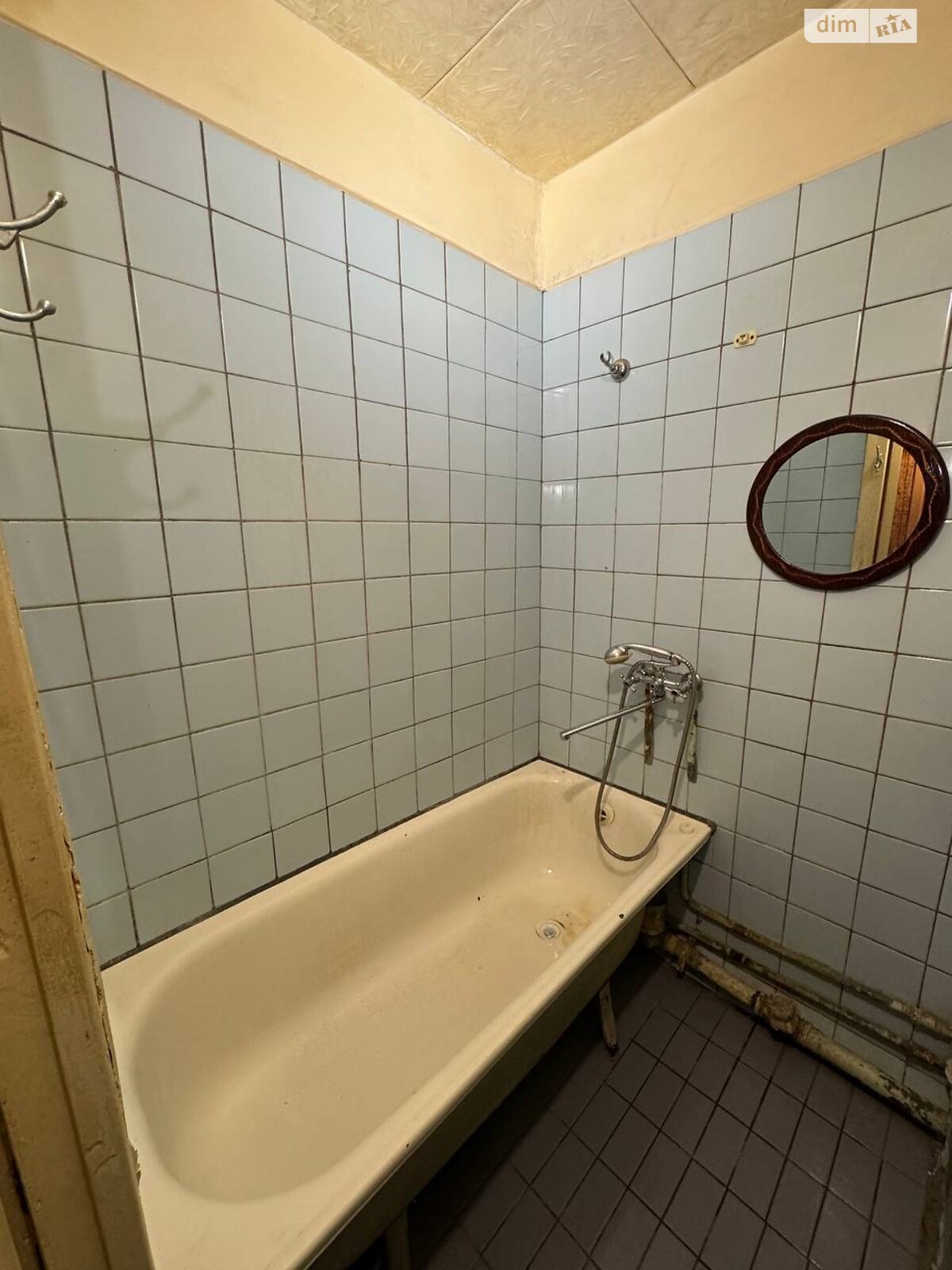 Продаж трикімнатної квартири в Дніпрі, на вул. Миколи Міхновського 31, кв. 57, район Лівобережний фото 1 Продаж трикімнатної квартири в Дніпрі, на вул. Миколи Міхновського 31, кв. 57, район Лівобережний фото 1