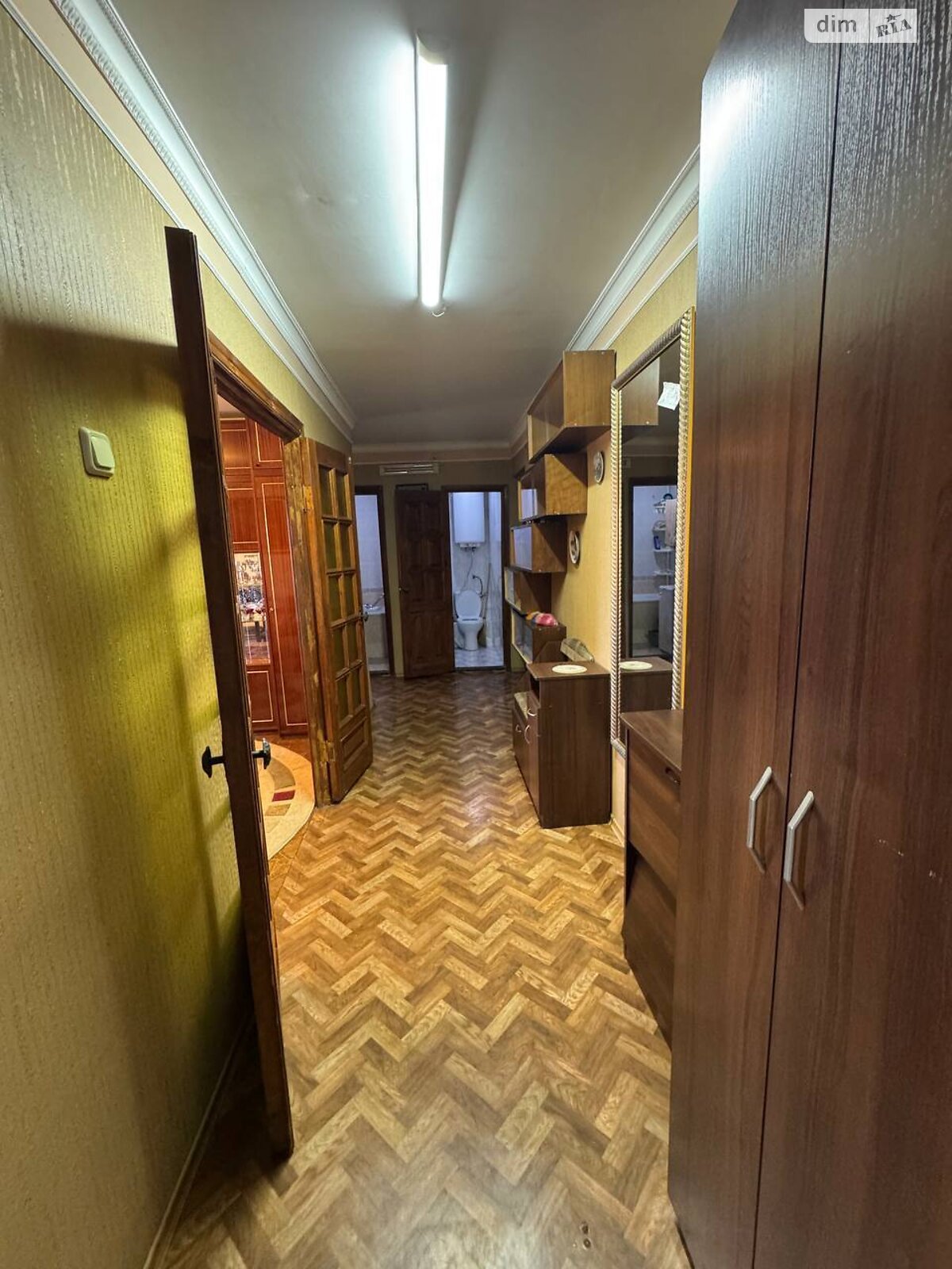 Продажа трехкомнатной квартиры в Днепре, на ул. Терещенковская 4, район Левобережный фото 1