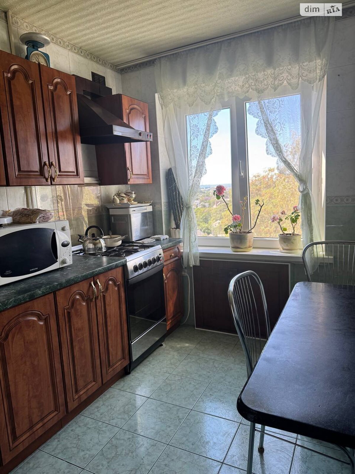 Продажа трехкомнатной квартиры в Днепре, на ул. Терещенковская 4, район Левобережный фото 1