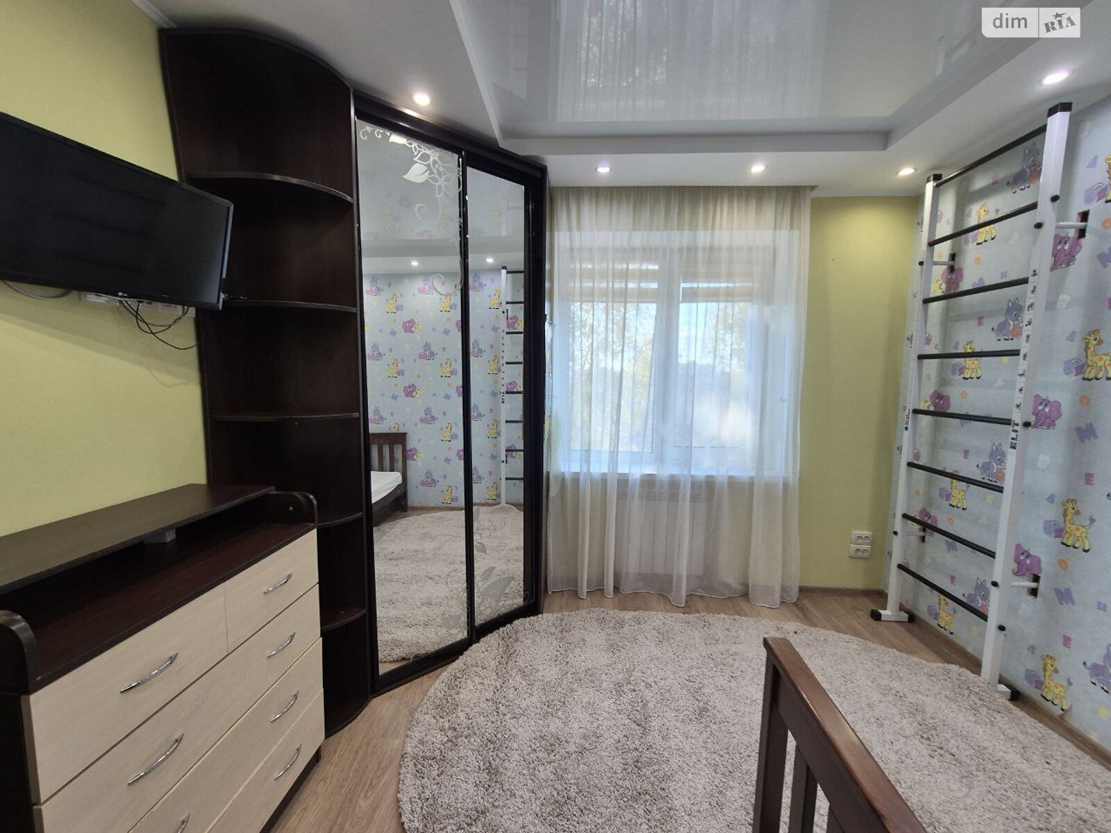 Продажа трехкомнатной квартиры в Днепре, на ул. Терещенковская 2, район Левобережный фото 1